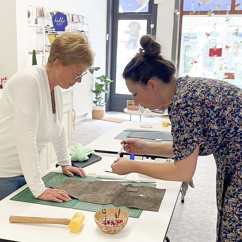 Maak je eigen lederen handtas - workshop - Foto