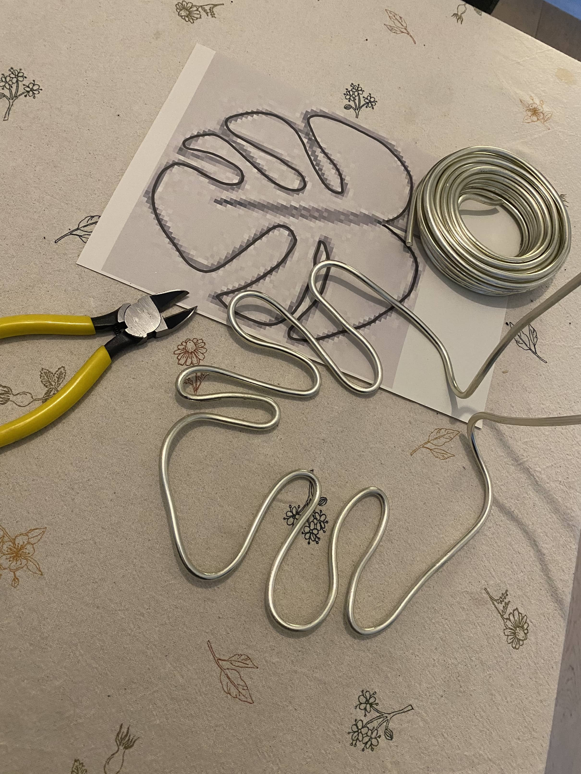 DIY Kit: Maak je Eigen Plantensteun 🌱 - Foto