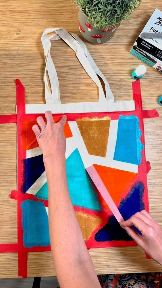 Kinderworkshop:Totebag pimpen 🎨 - Foto