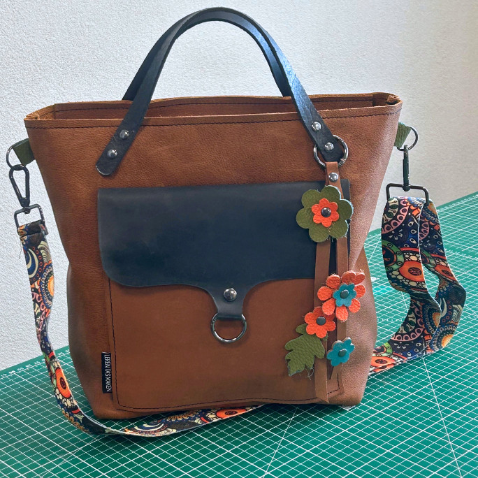 Maak je eigen leren tas - Foto