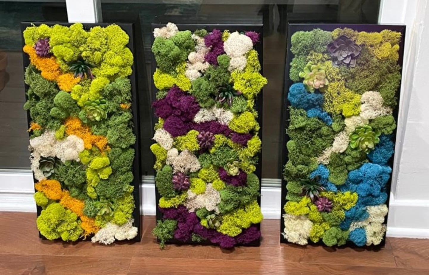 🌿🌸 Workshop Mosmuur of/en Bloemenwand Maken - Foto