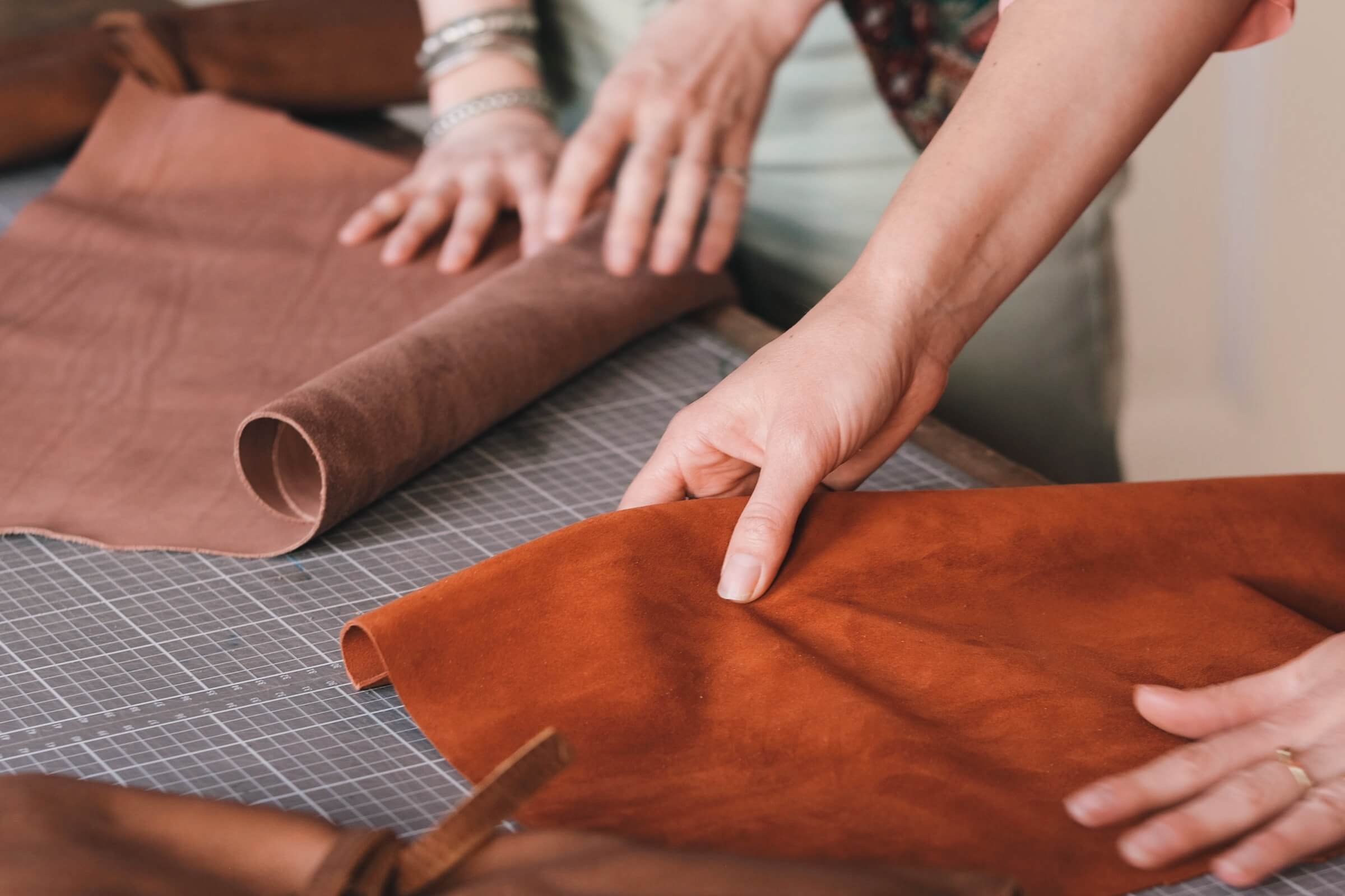 Maak je eigen leren tas - Workshop 👜 - Foto