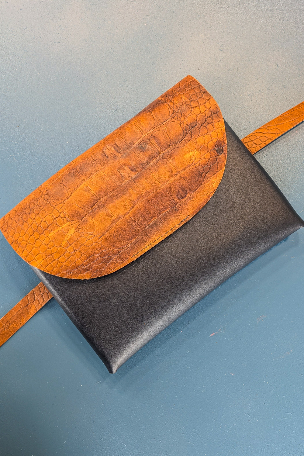 Belt bag in leder workshop - Foto