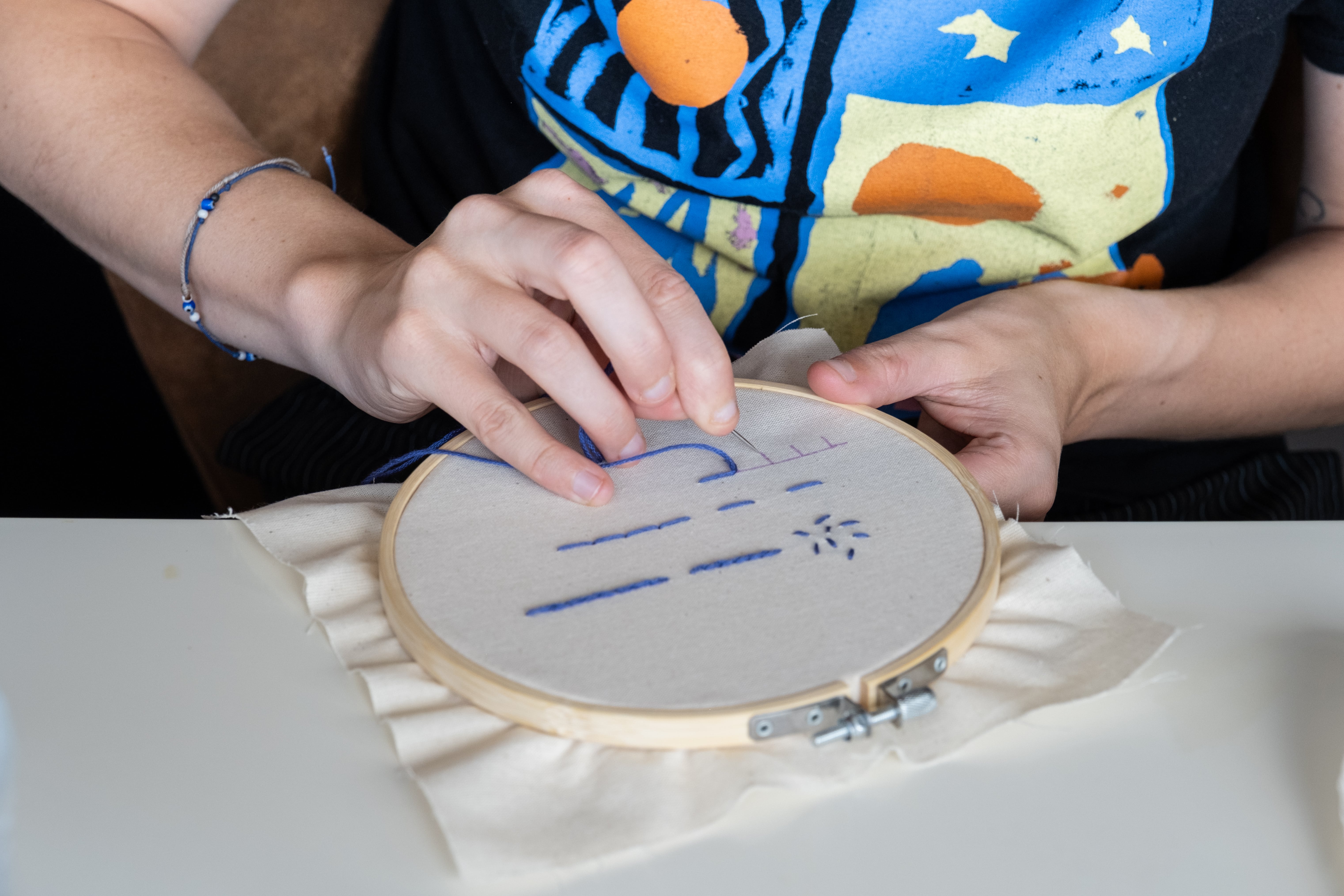 Borduren op textiel: creëer je eigen tote bag! 🪡 - Foto
