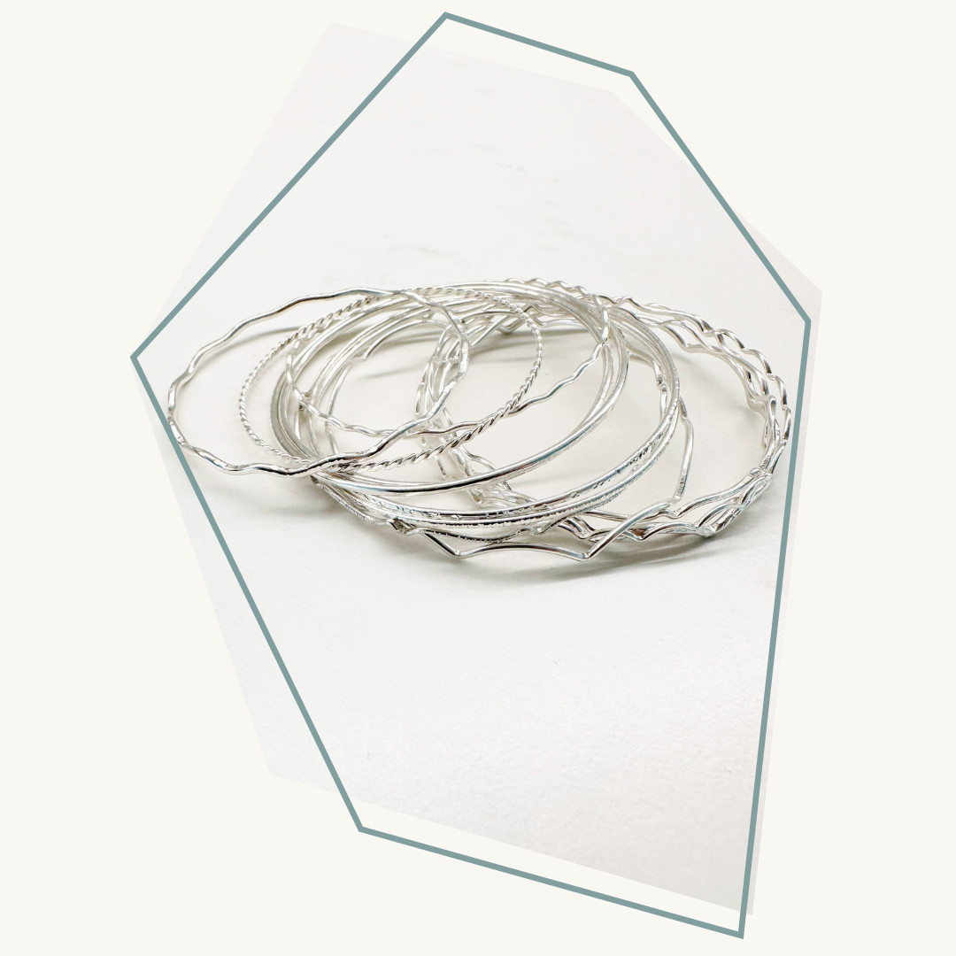 Zilveren armbanden - Foto