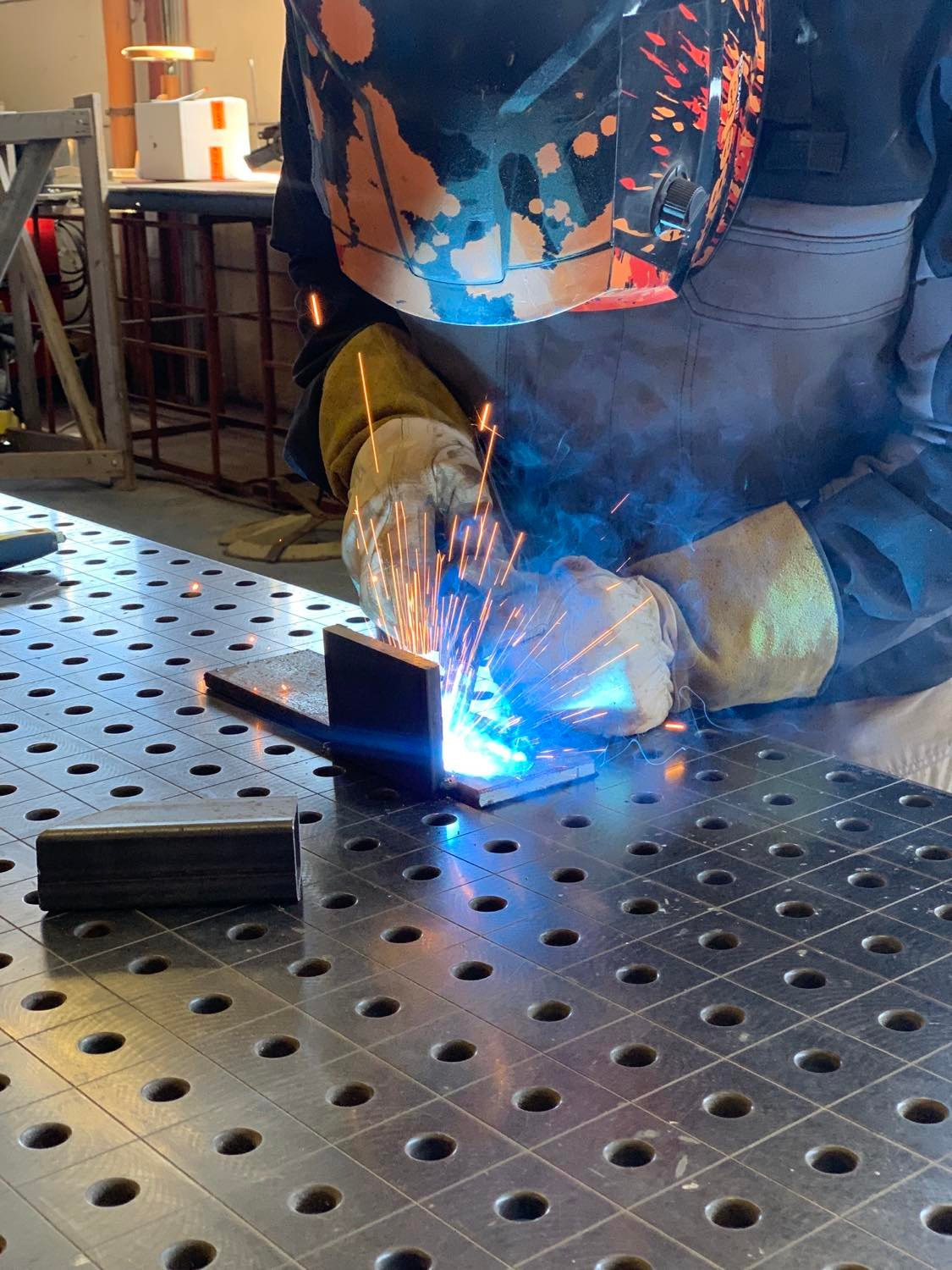 PAASVAKANTIE - Jeugd workshop intro halfautomaat lassen - Foto