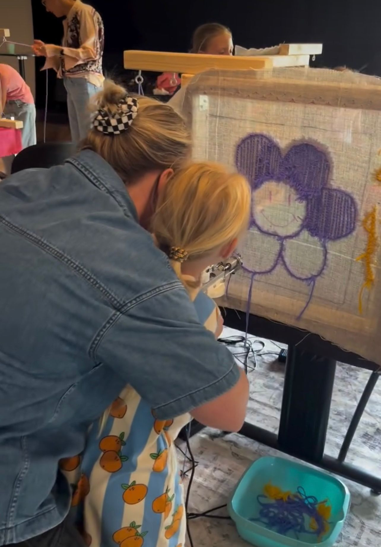 Ouder-kind workshop tuften - Foto