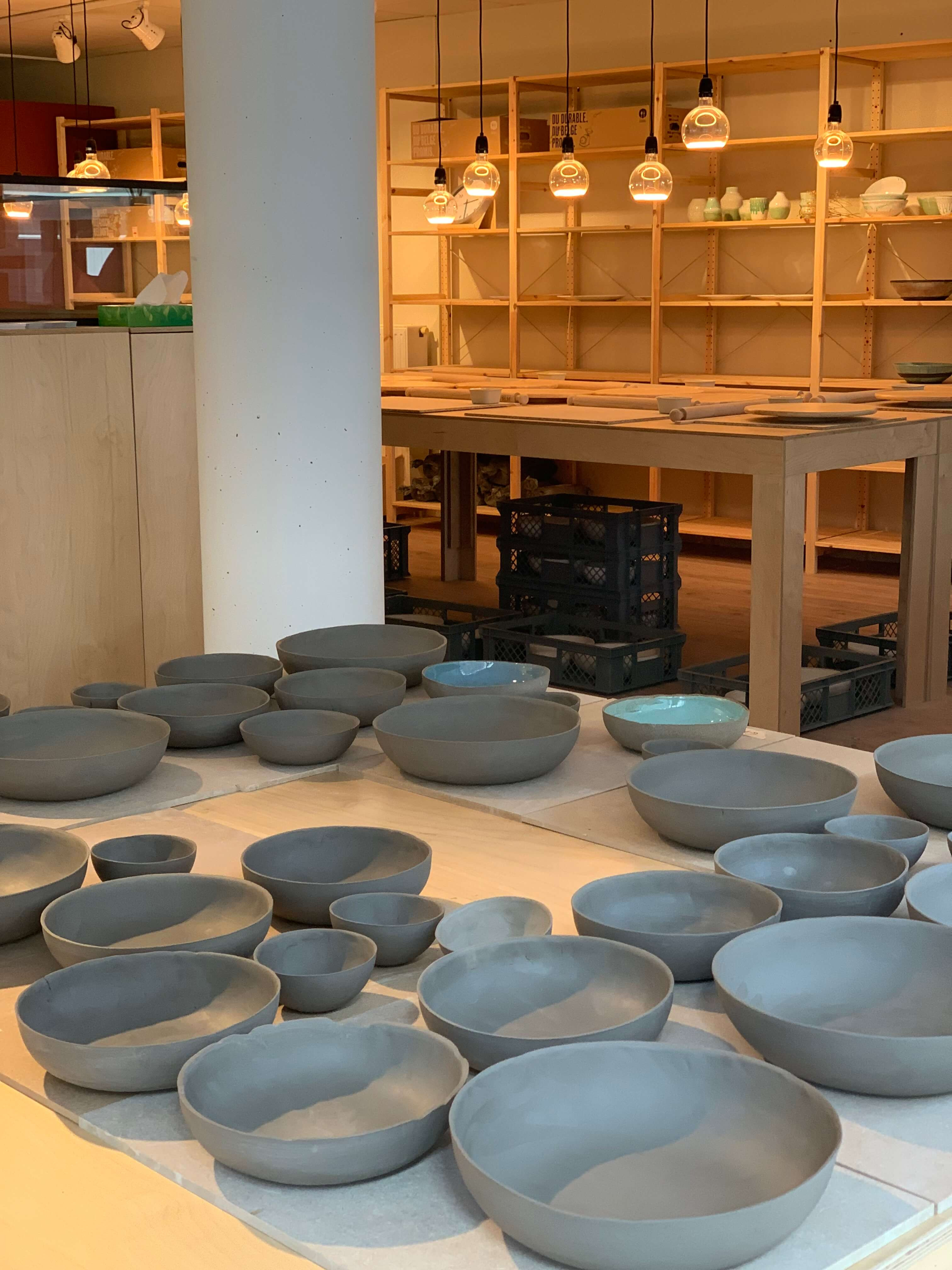 Teambuilding keramiek: maak drie kommen - Foto