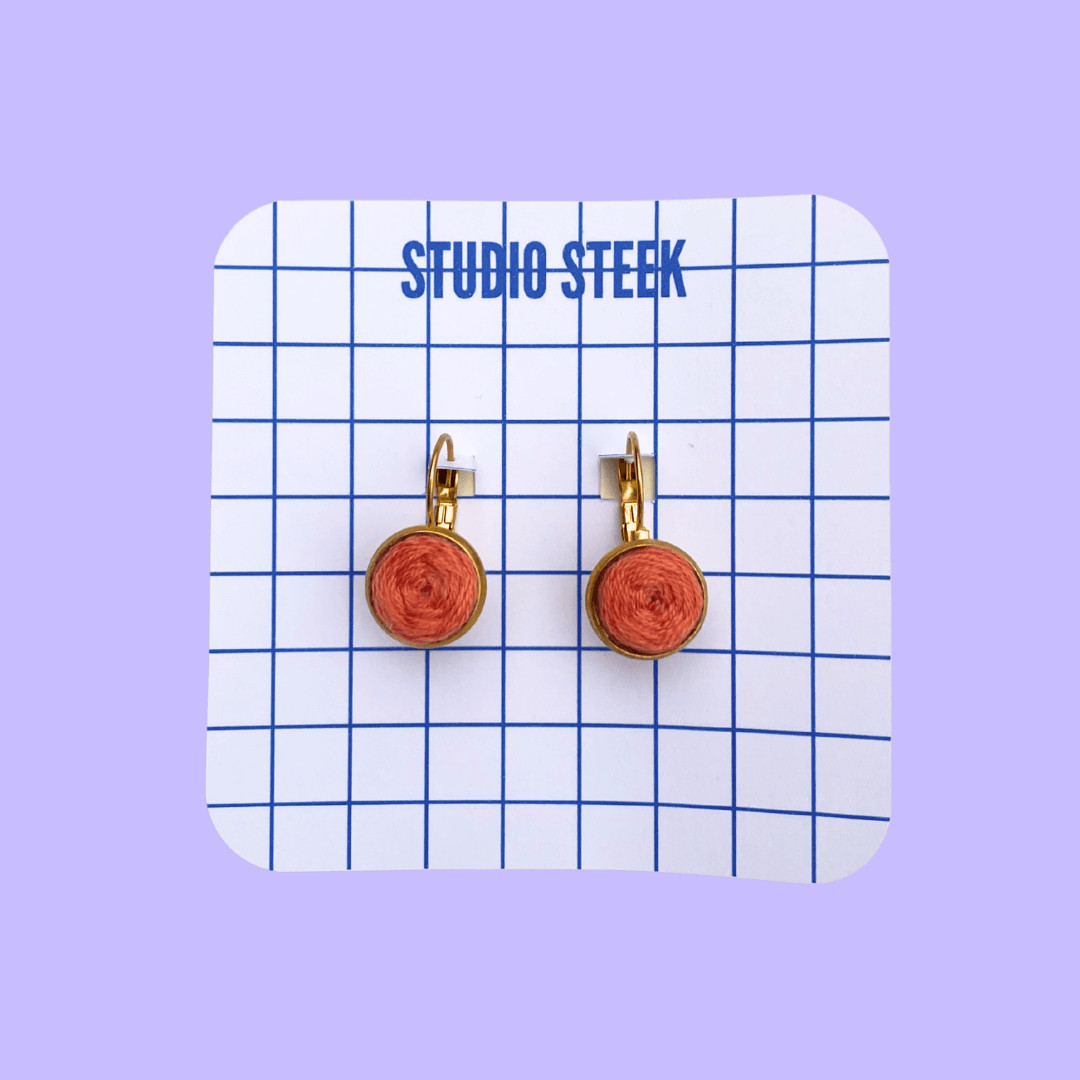 Borduurpakket DIY oorbellen - Foto