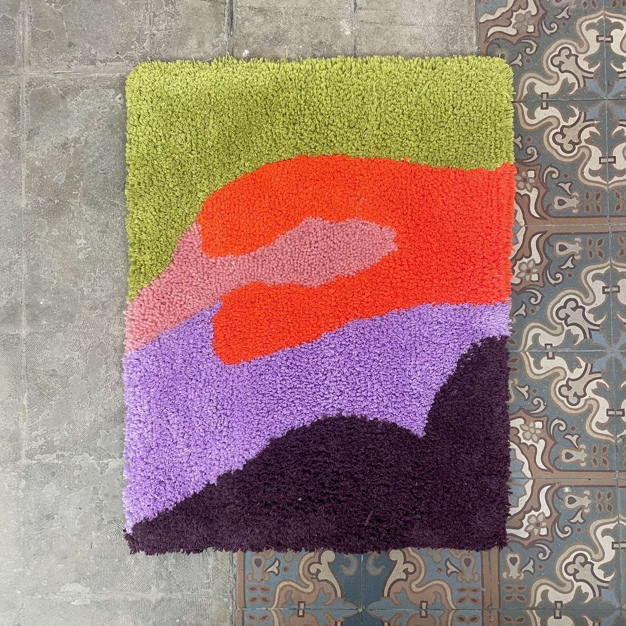 Tufting - SMALL - Foto