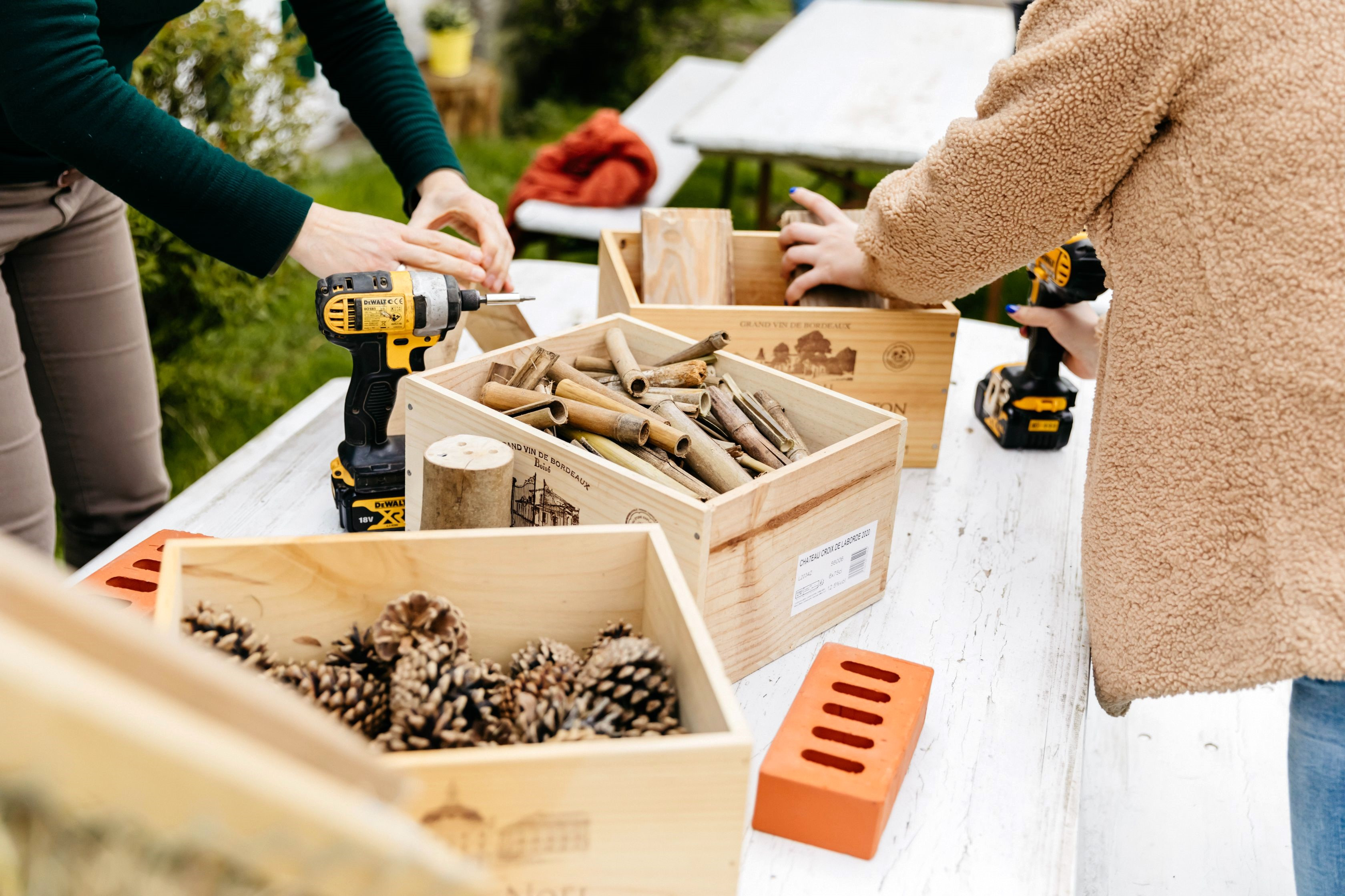 Bijenhotel maken - Foto
