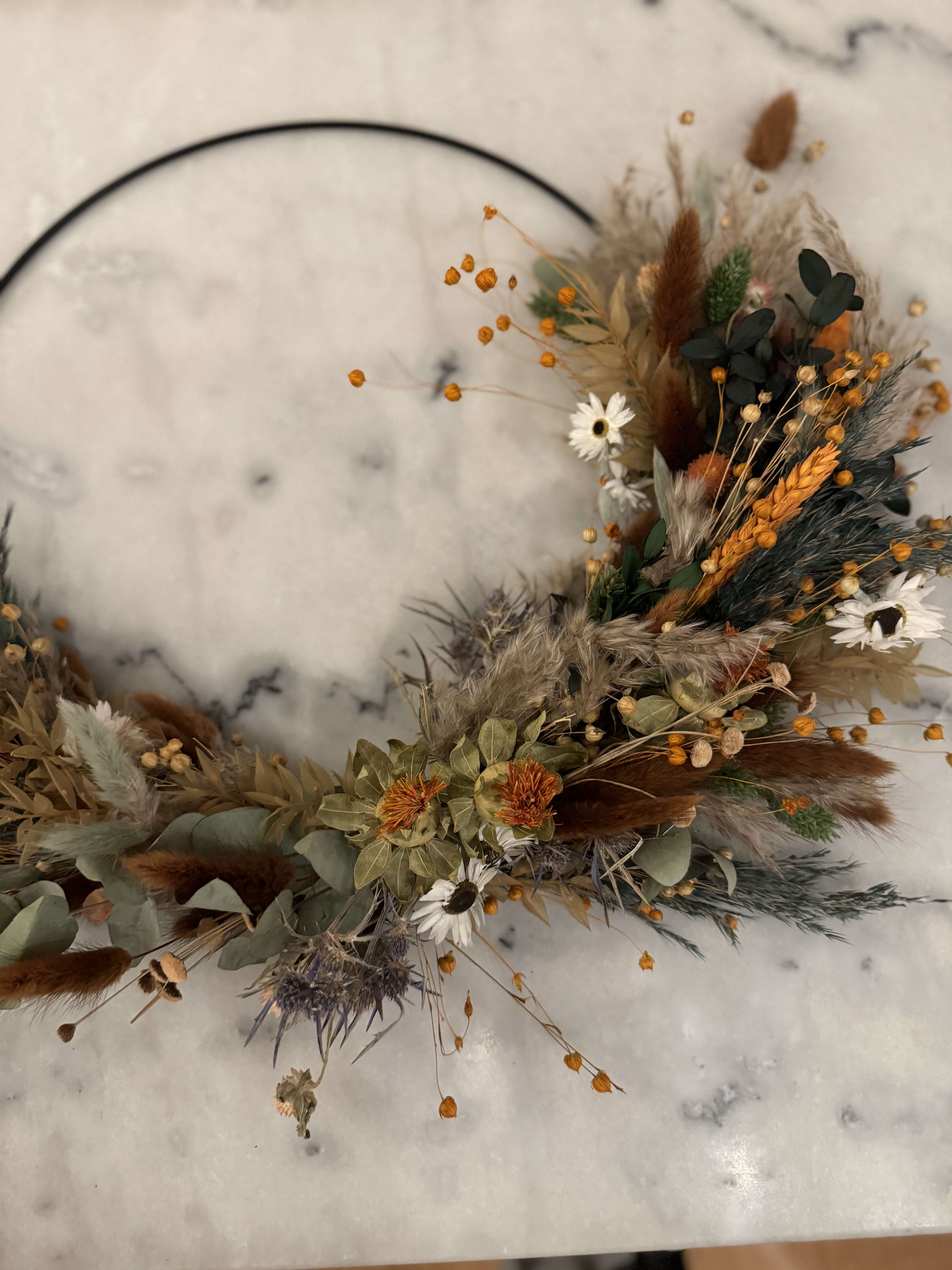 Bloemen die blijven – maak je eigen droogbloemenkrans - Workshop - Foto