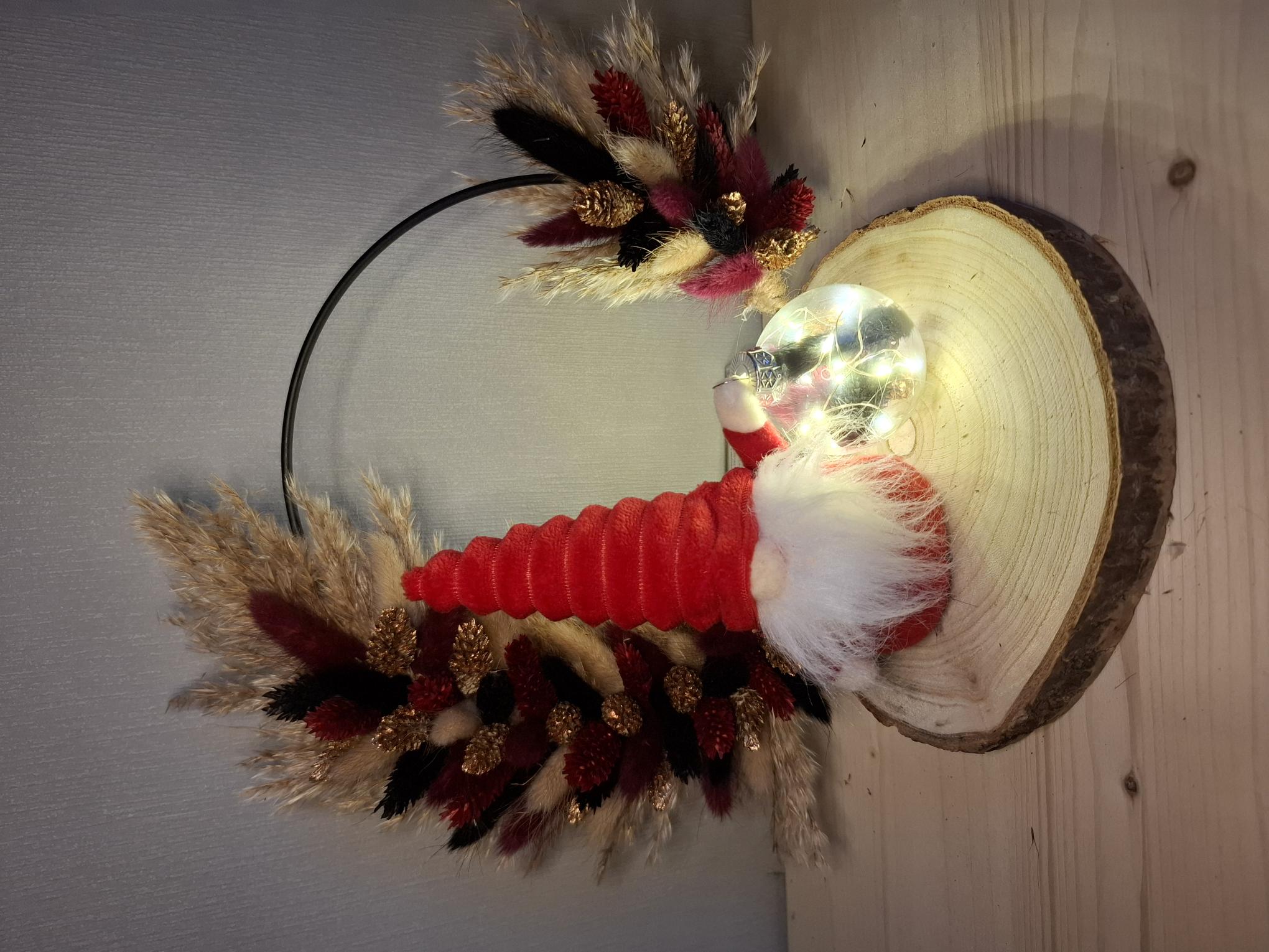 Kerststuk met flowerhoop - Foto