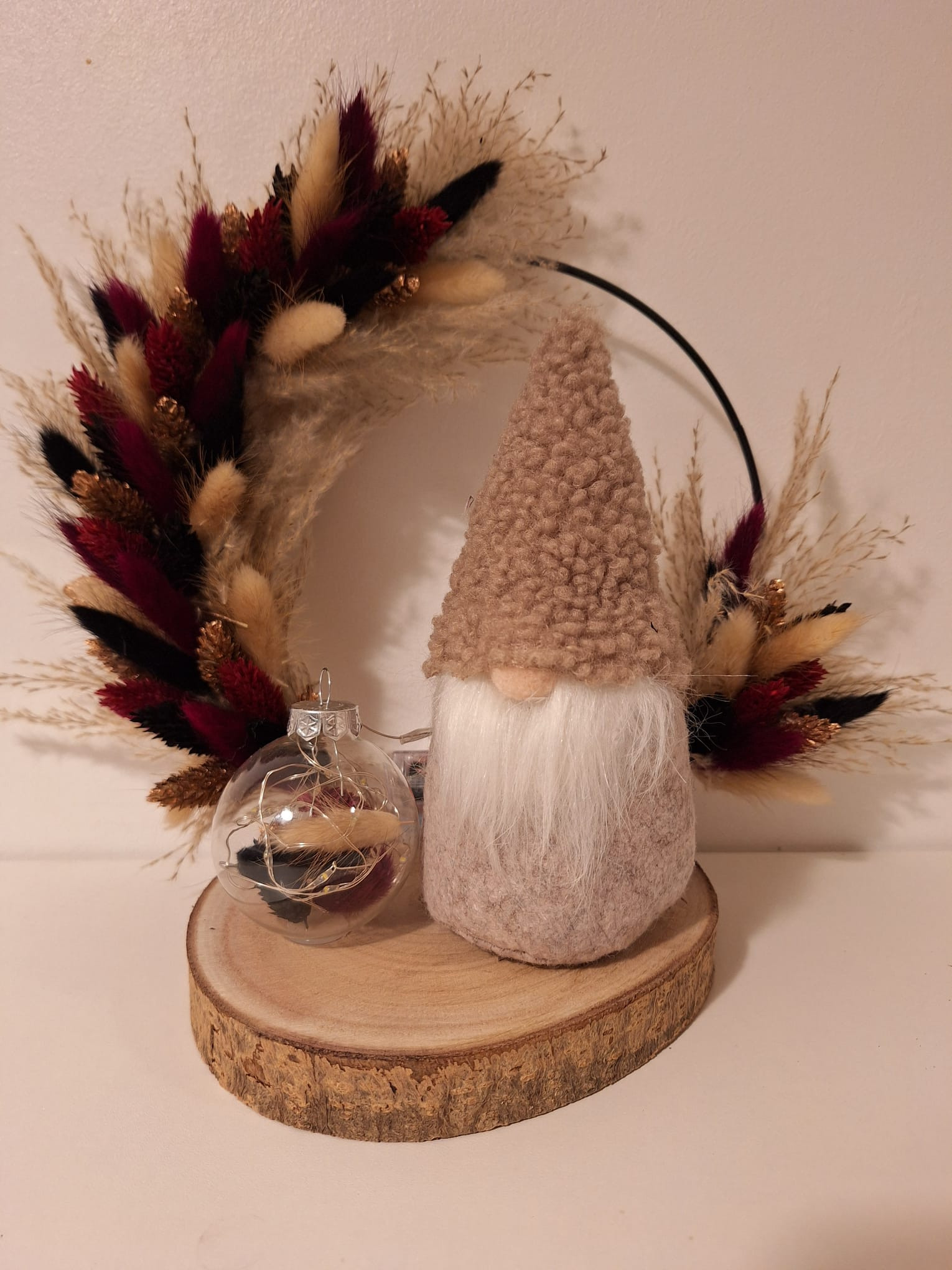 Kerststuk met flowerhoop - Foto