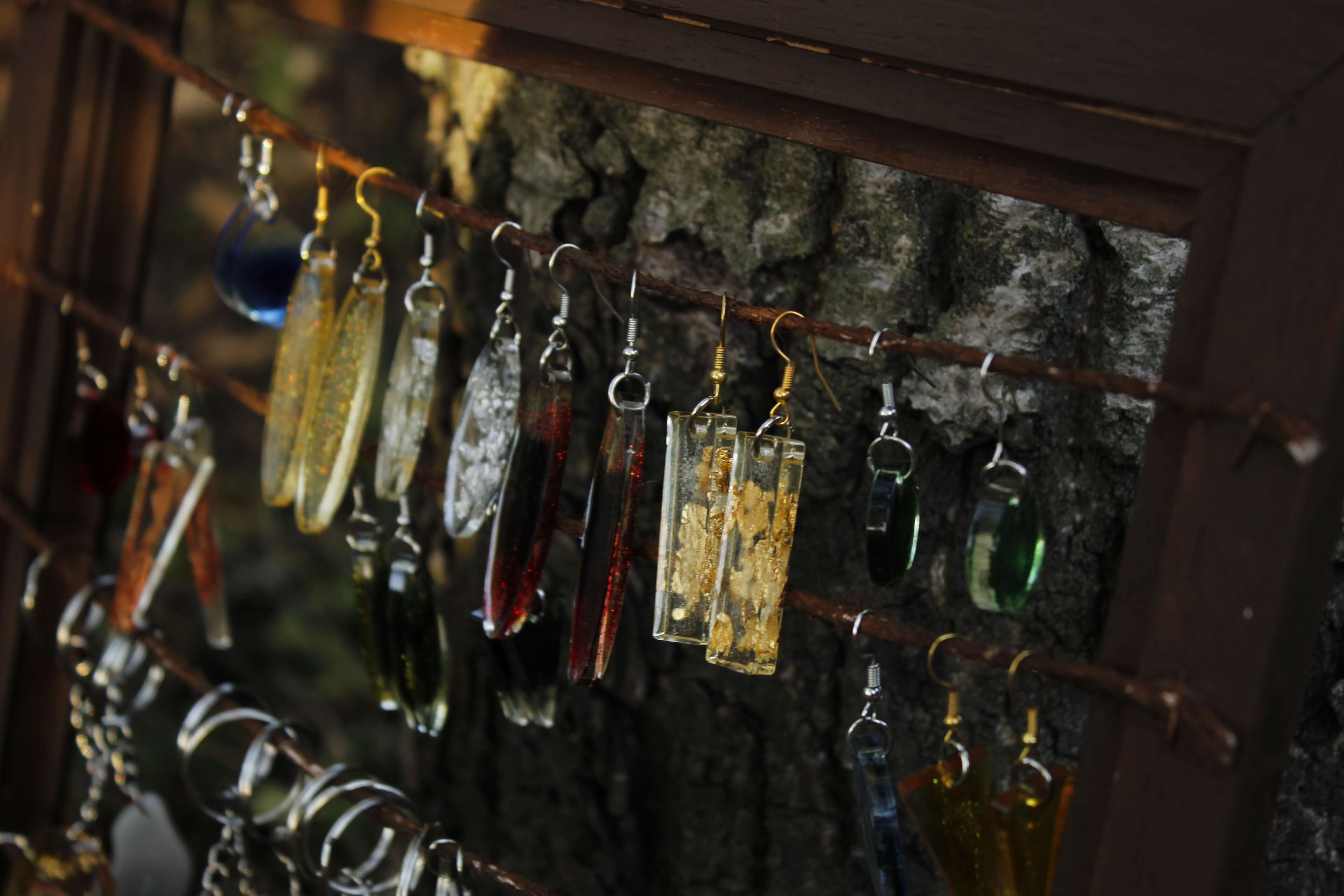 epoxy huurbox oorbellen - Foto