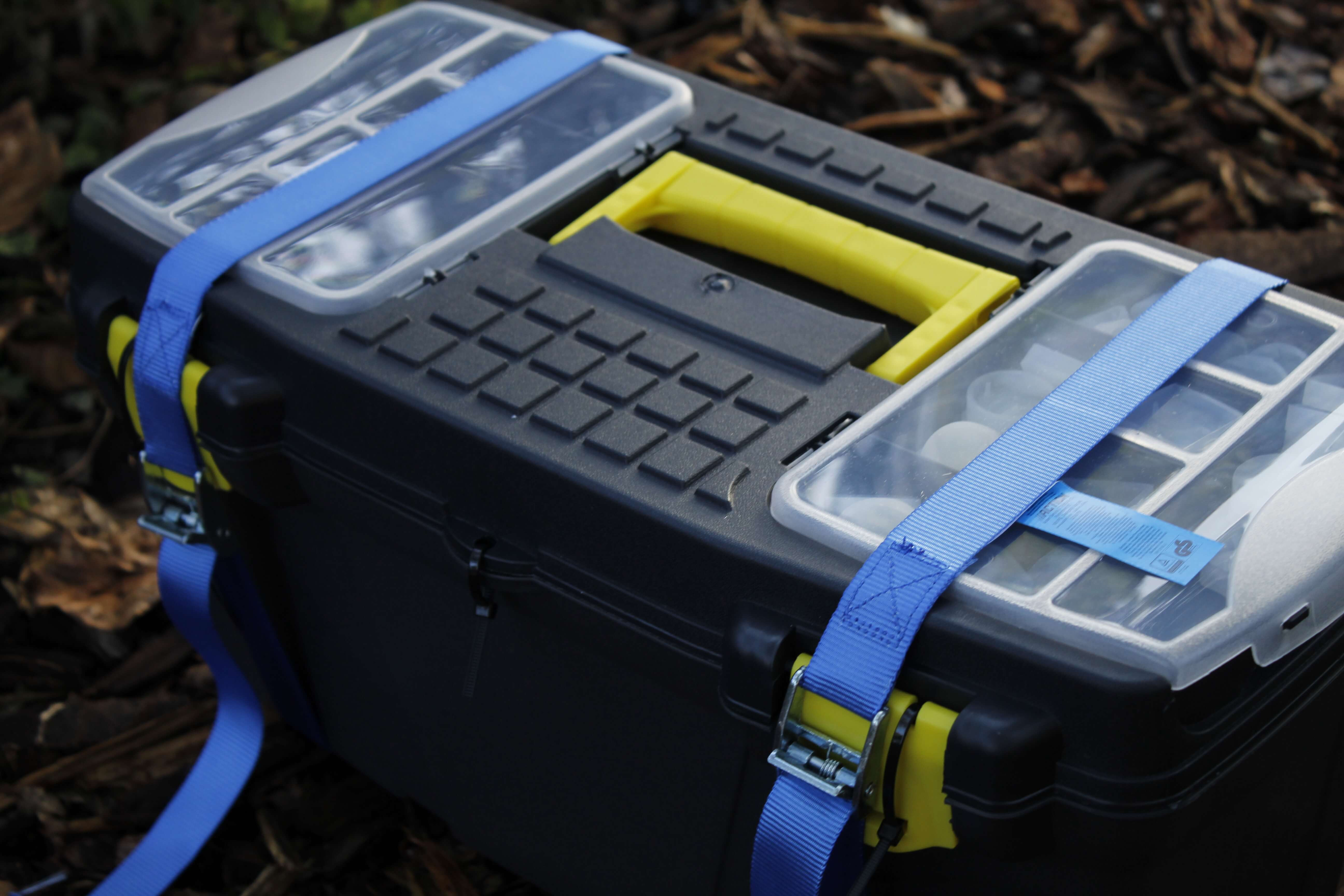 epoxy huurbox oorbellen - Foto