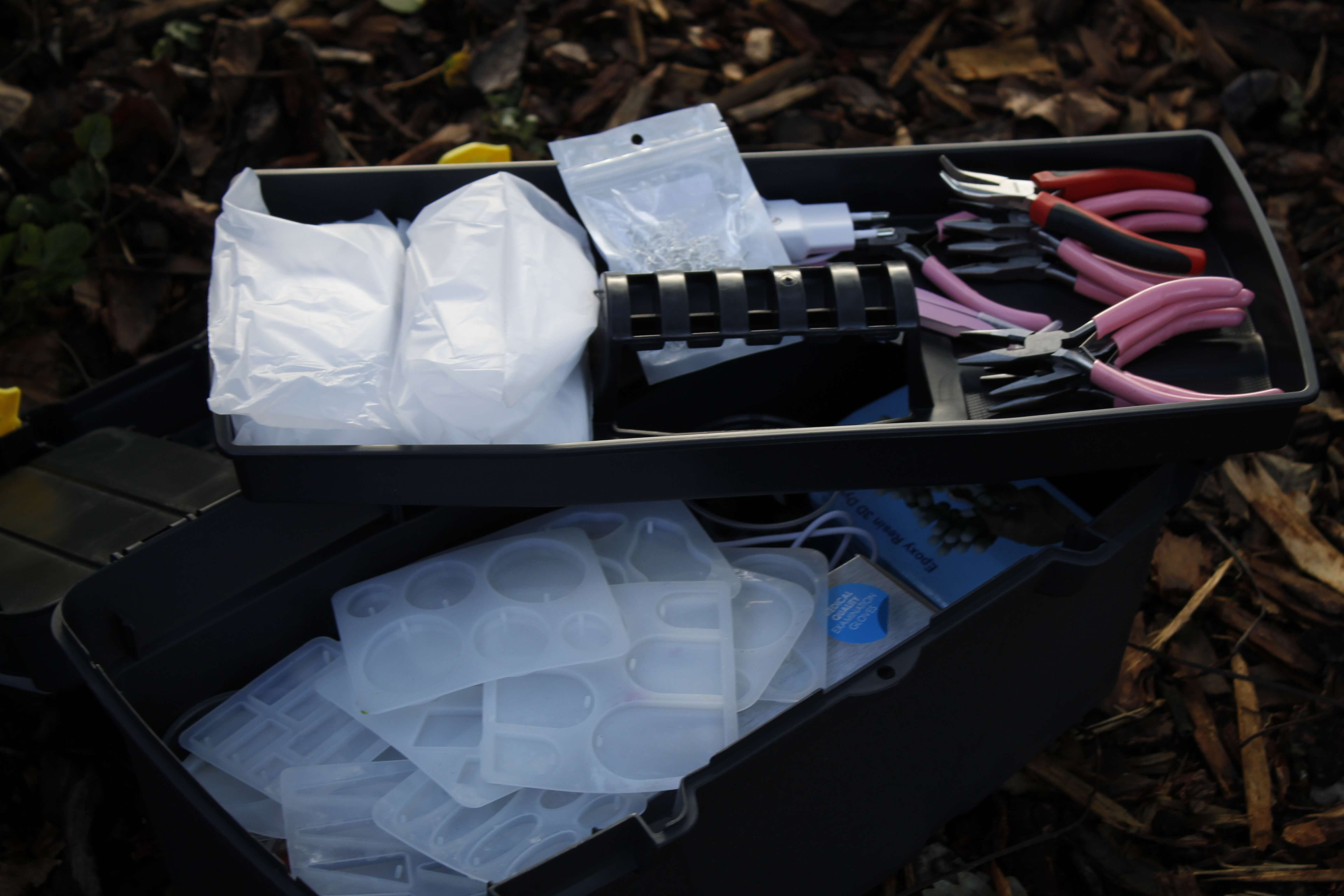 epoxy huurbox oorbellen - Foto