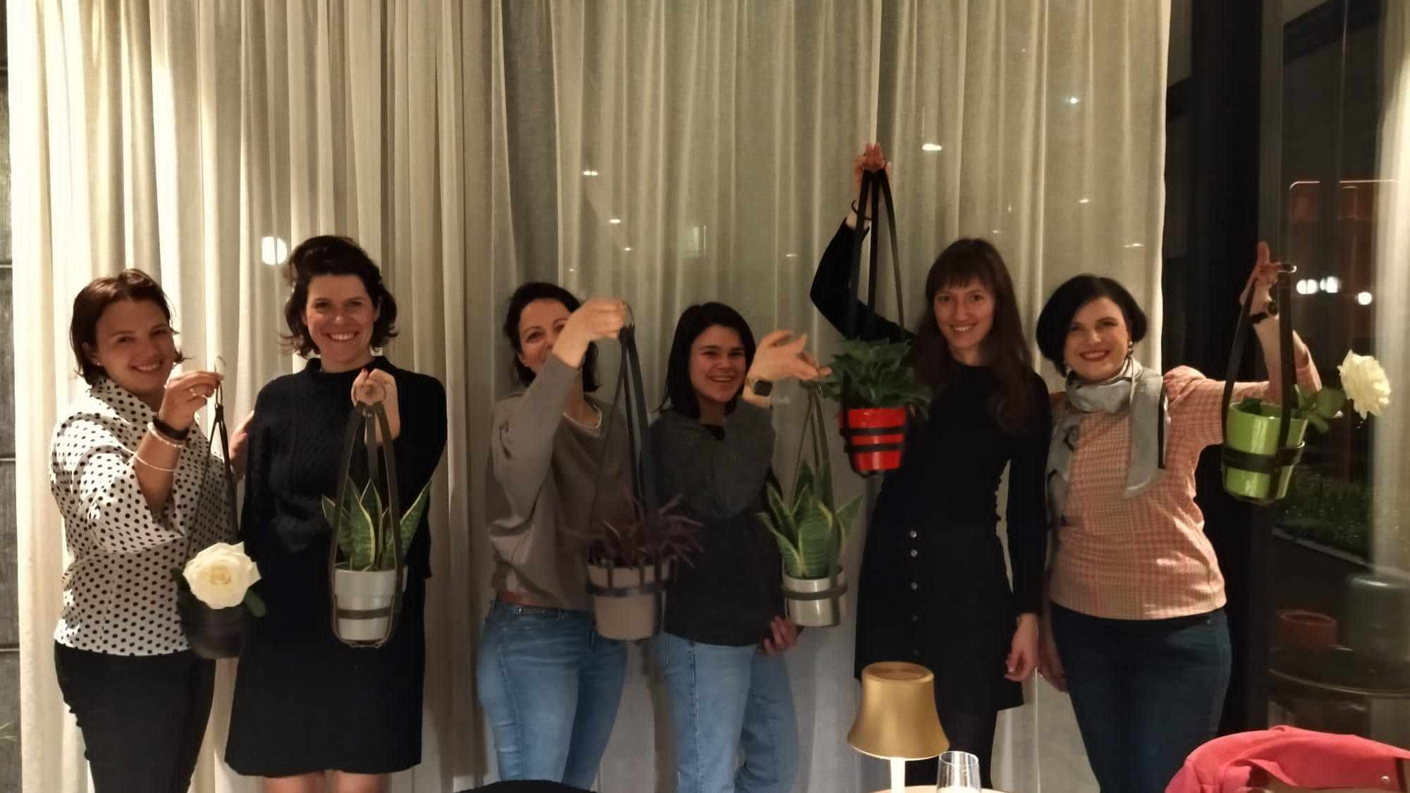 Plantenhanger in leer - Foto