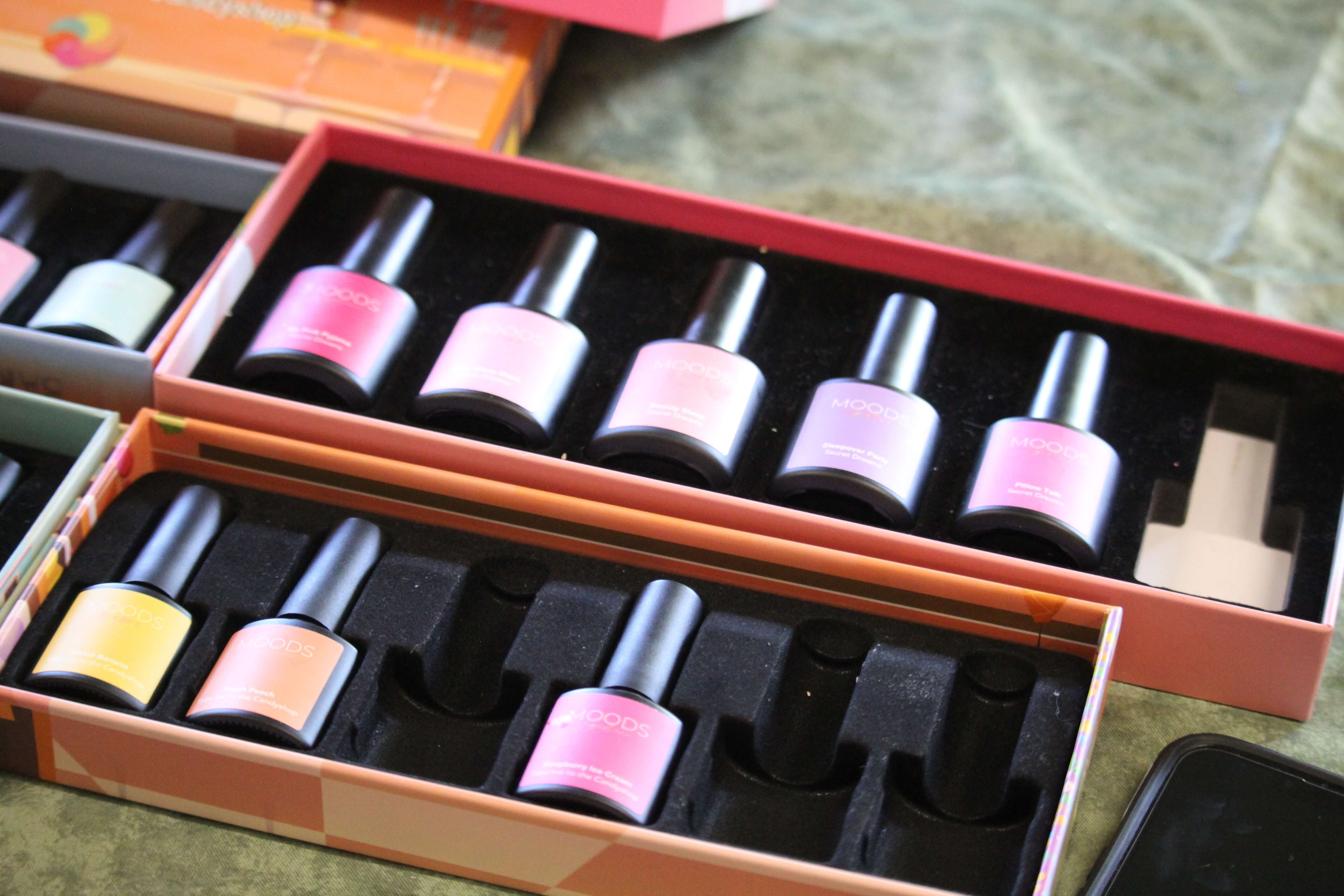 huurbox gelnagels - Foto