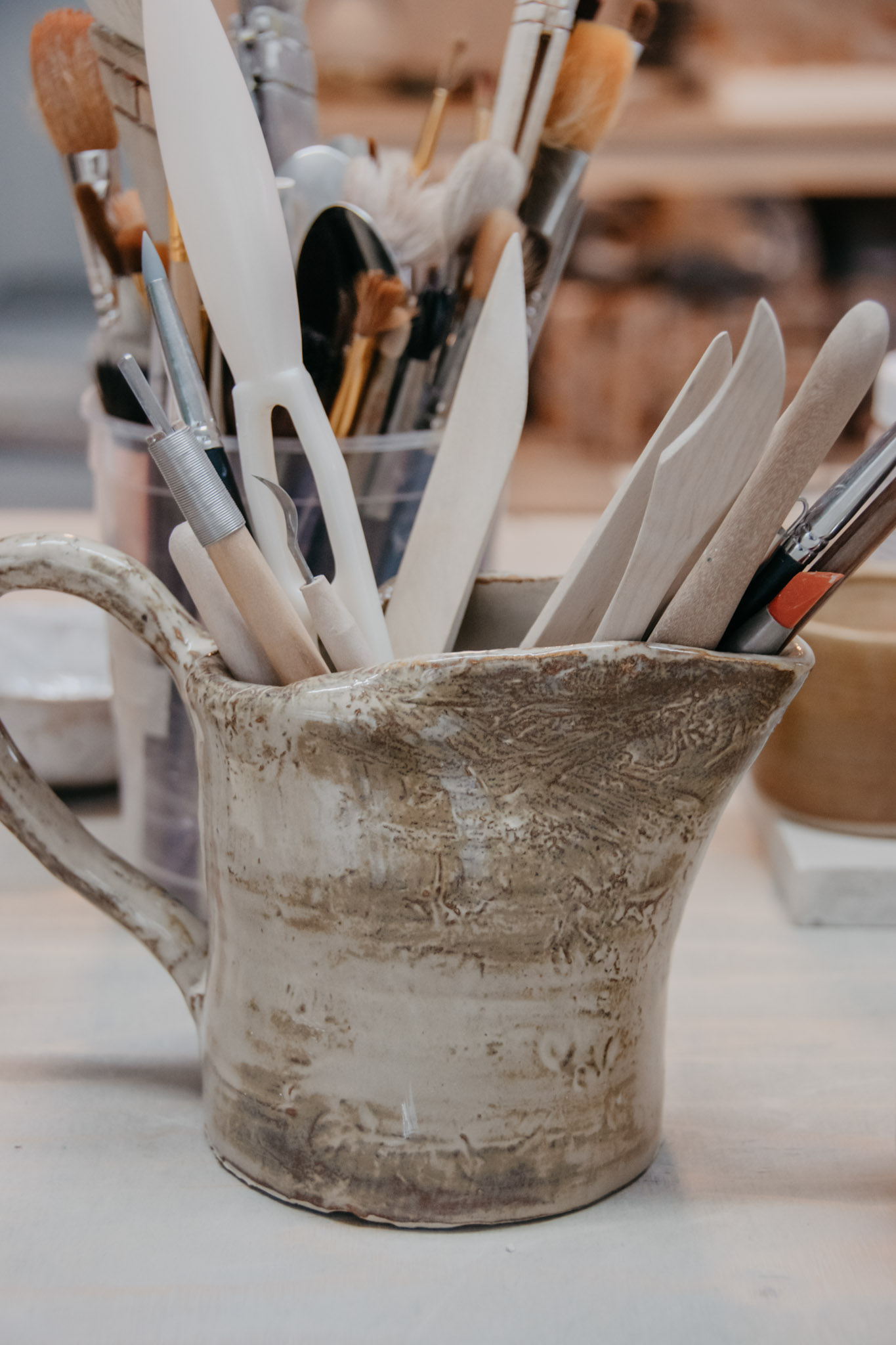 Mok of kopje met onderbord in Keramiek (4 stuks) workshop - Foto