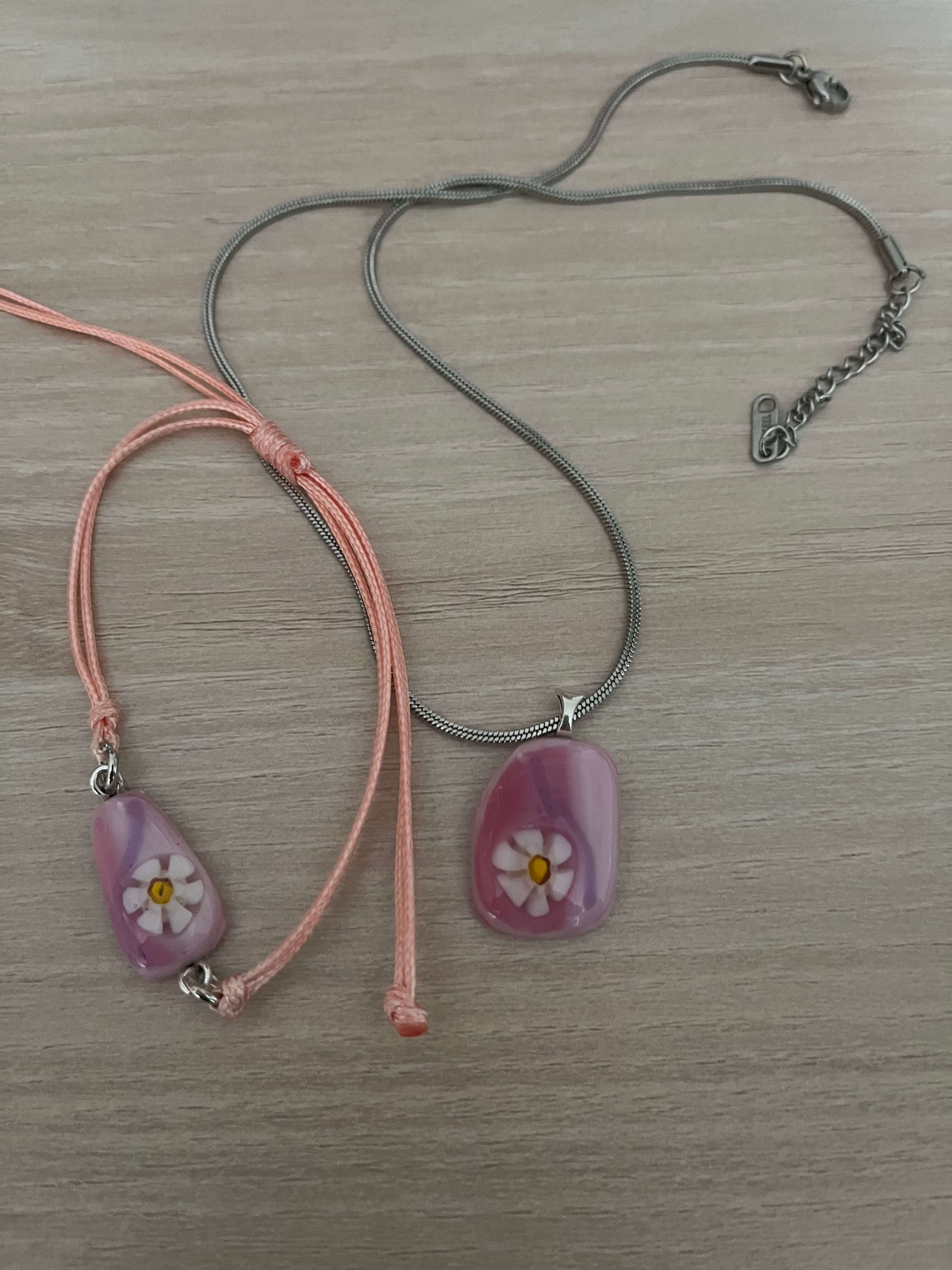 Juwelen maken in Glasfusing / Hotpot. - Foto