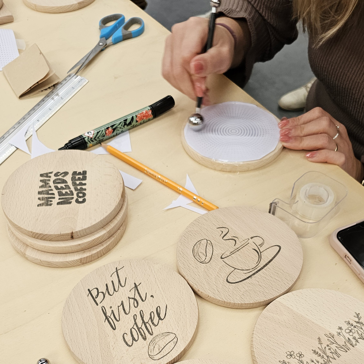 Teksten en foto's printen op hout en stof