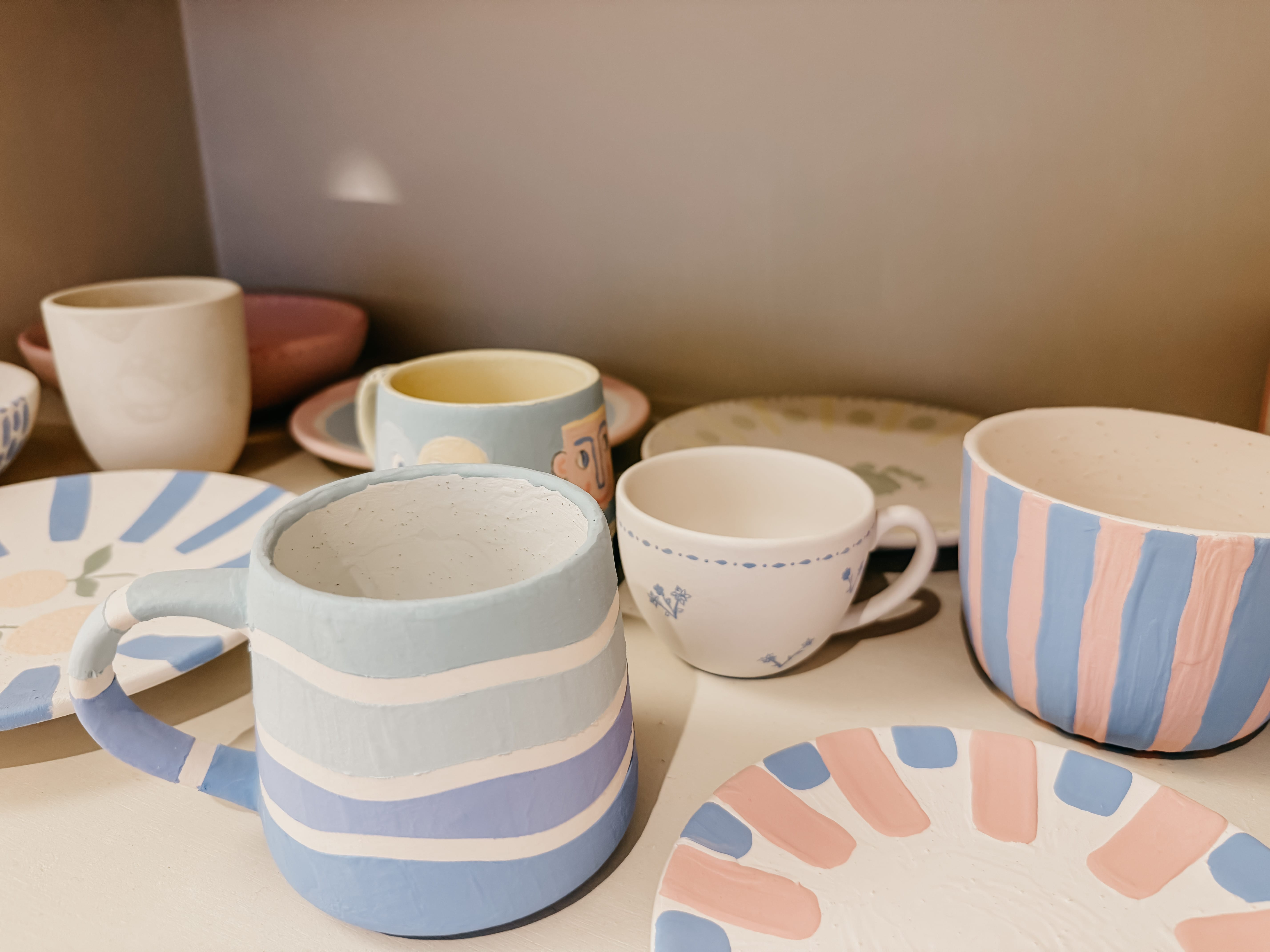 Keramiek schilderen - PYOP (paint your own pottery) - Foto