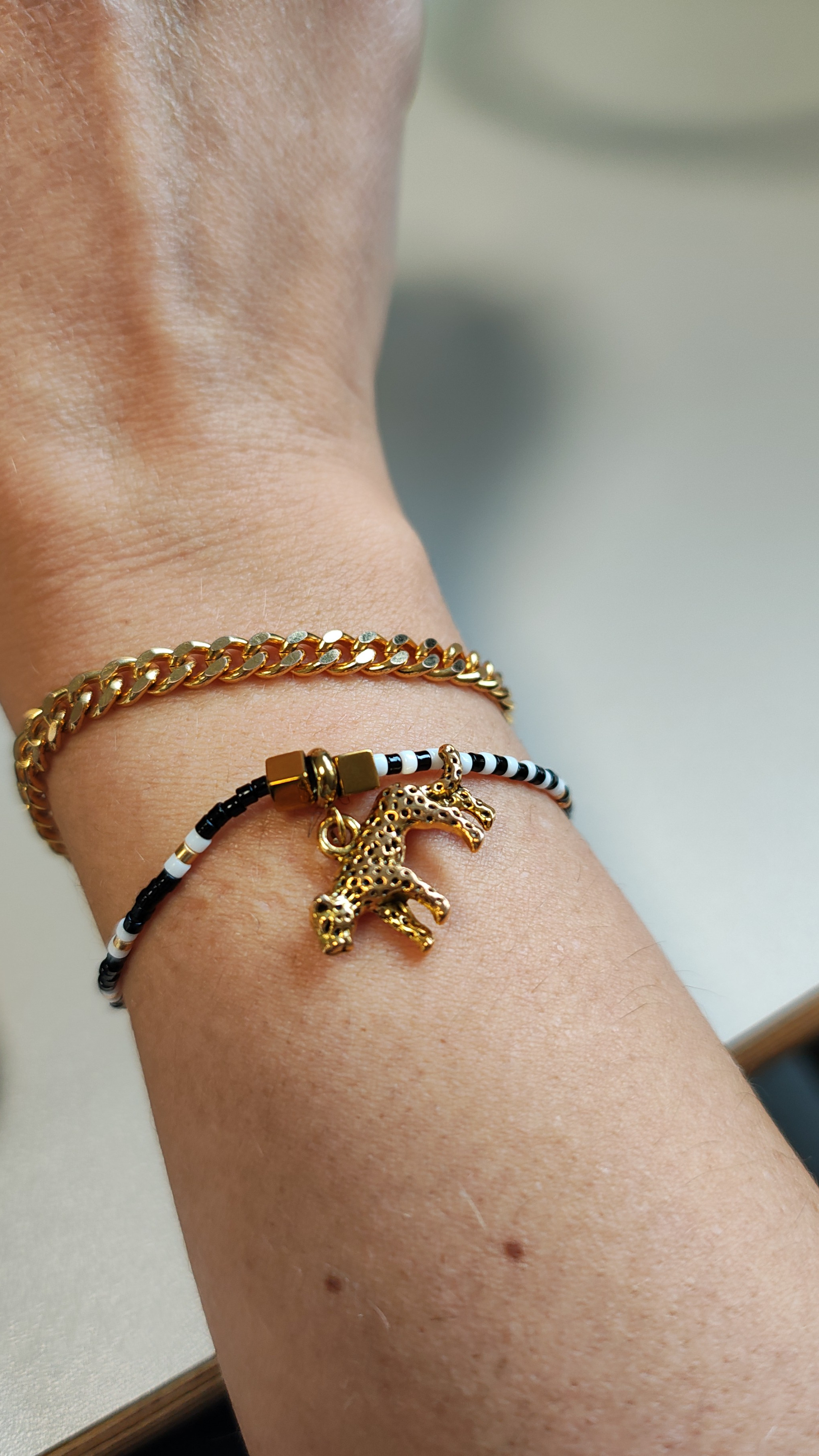 De Warmste (d)armbandjes: Vlam mee en steun de Warmste week - Foto