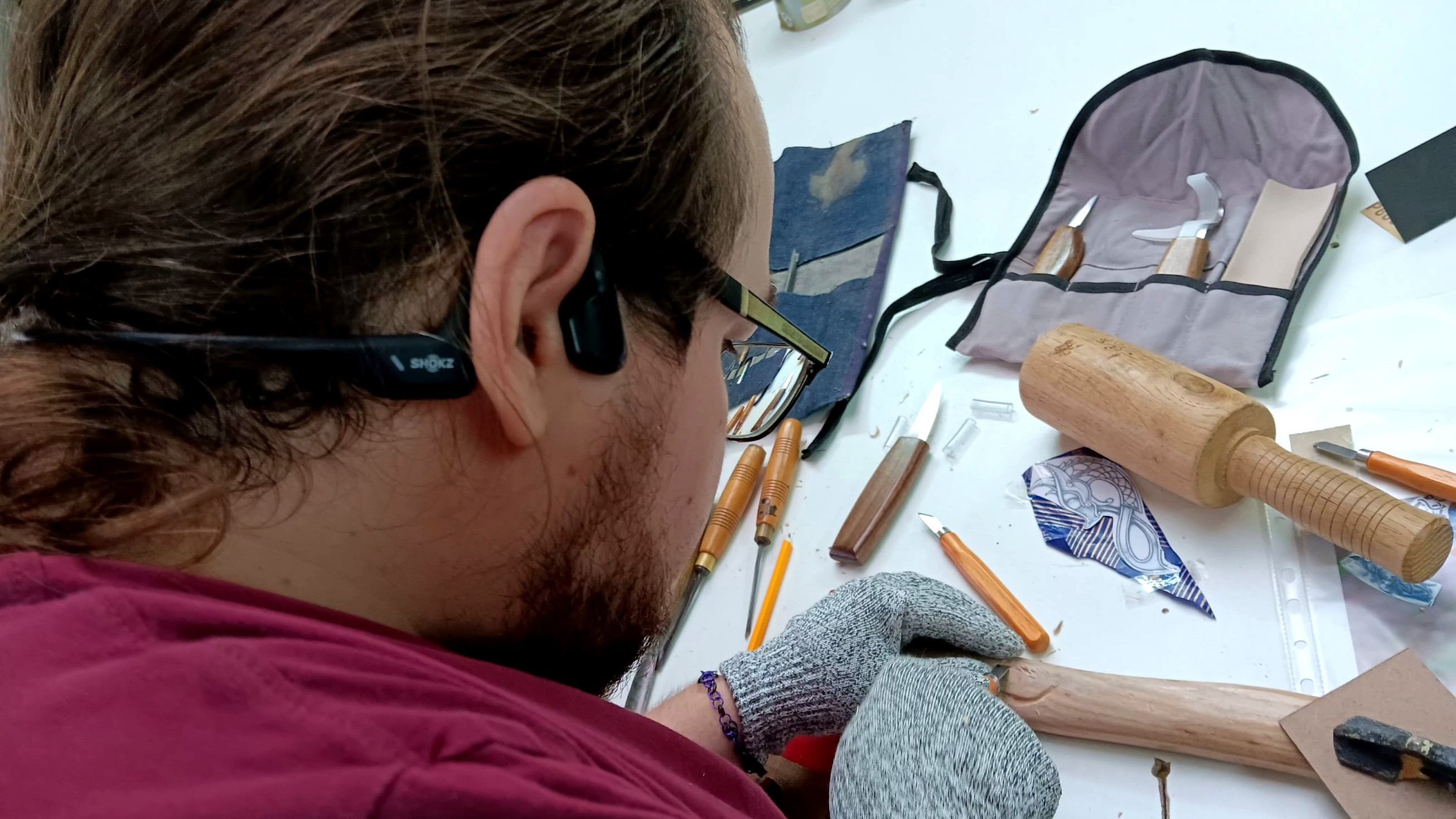 Viking Bijl - Workshop Houtsnijden voor beginners - Foto