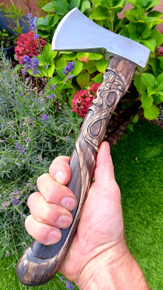 Viking Bijl - Workshop Houtsnijden voor beginners