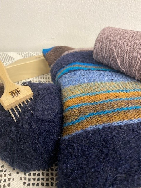 Ochtendworkshop vrij weven – Kom tot rust met kleur, draad en textuur - Foto