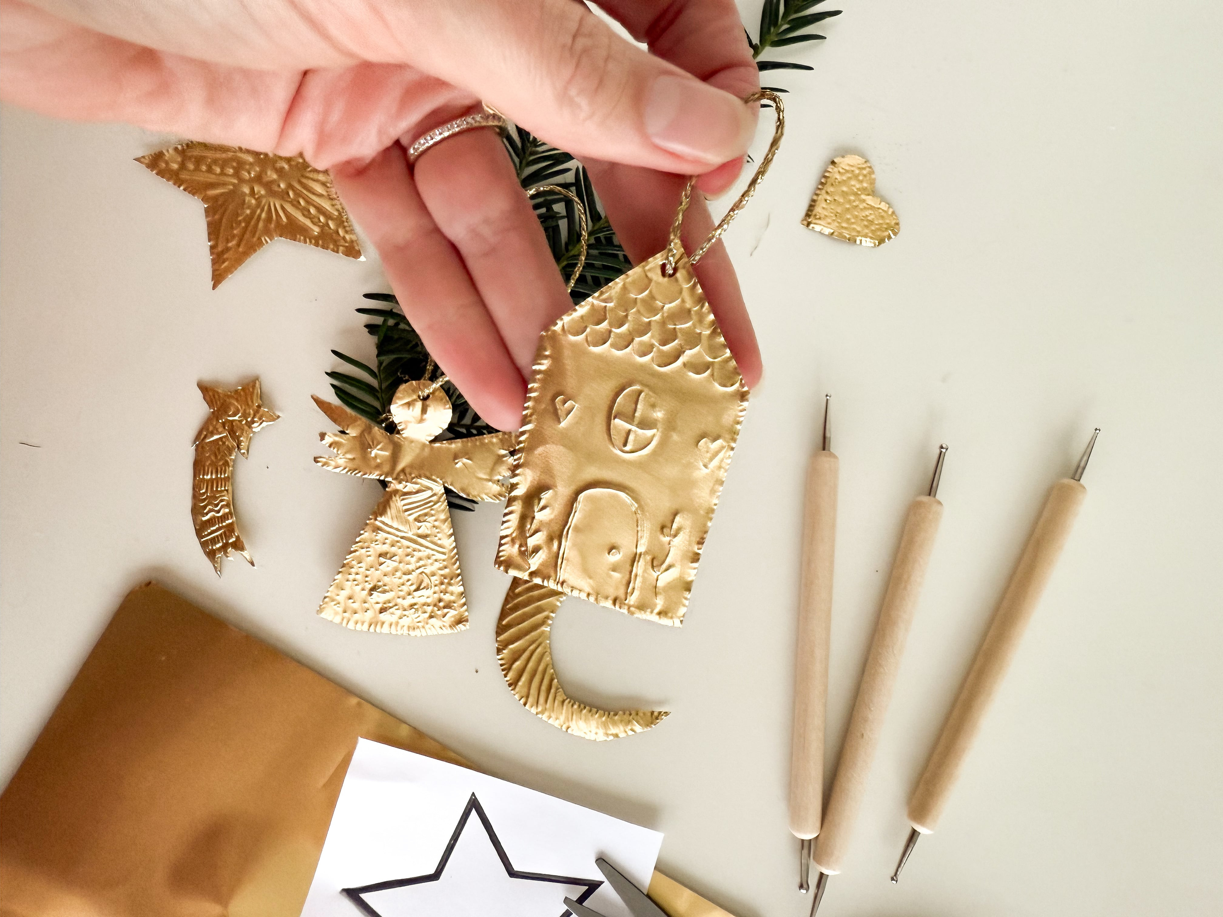 Kerstdecoraties met embossing techniek @ Libelle Winterfair - 14 / 11 om 11u - Foto