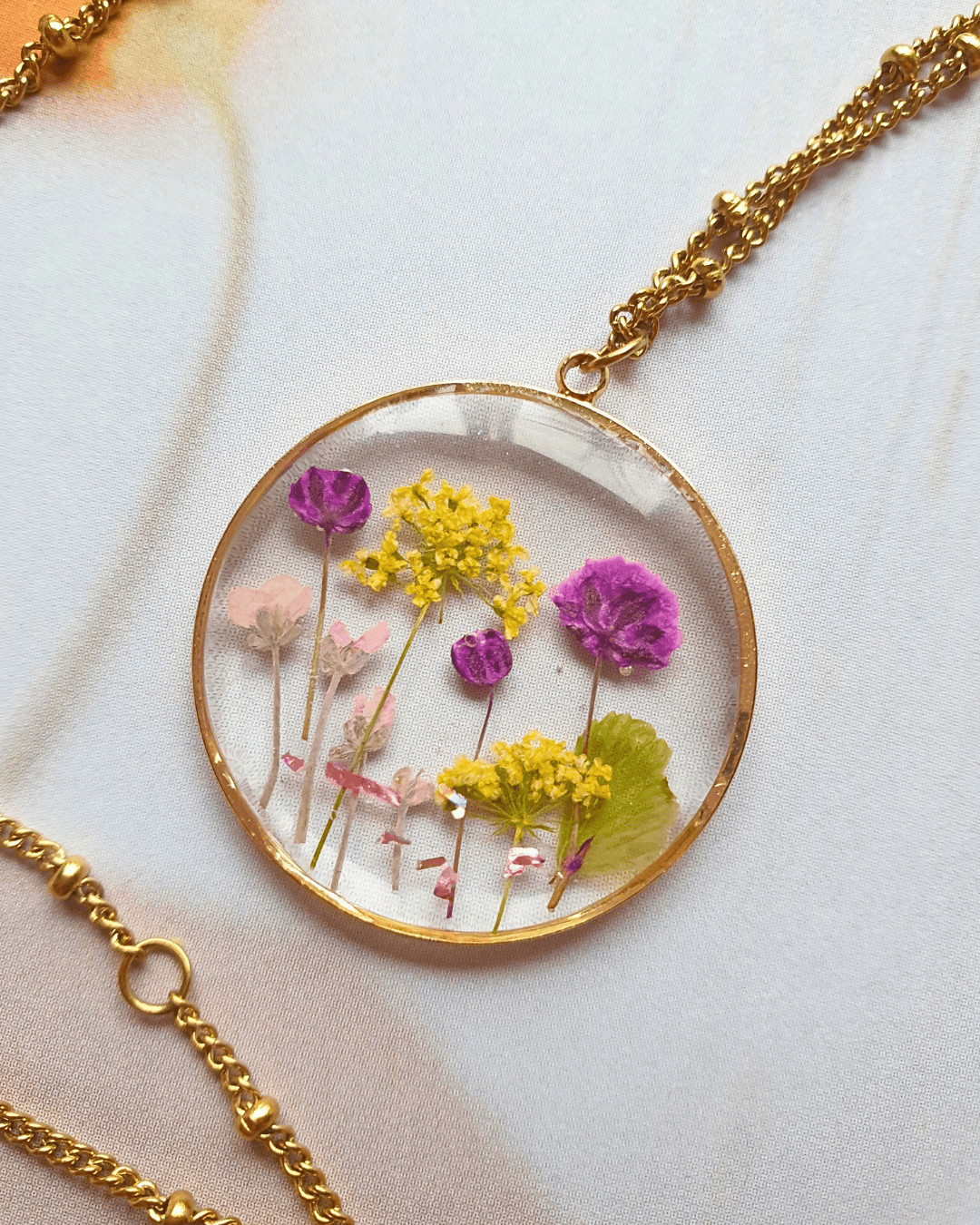 UV Resin/ Botanische hanger - Foto