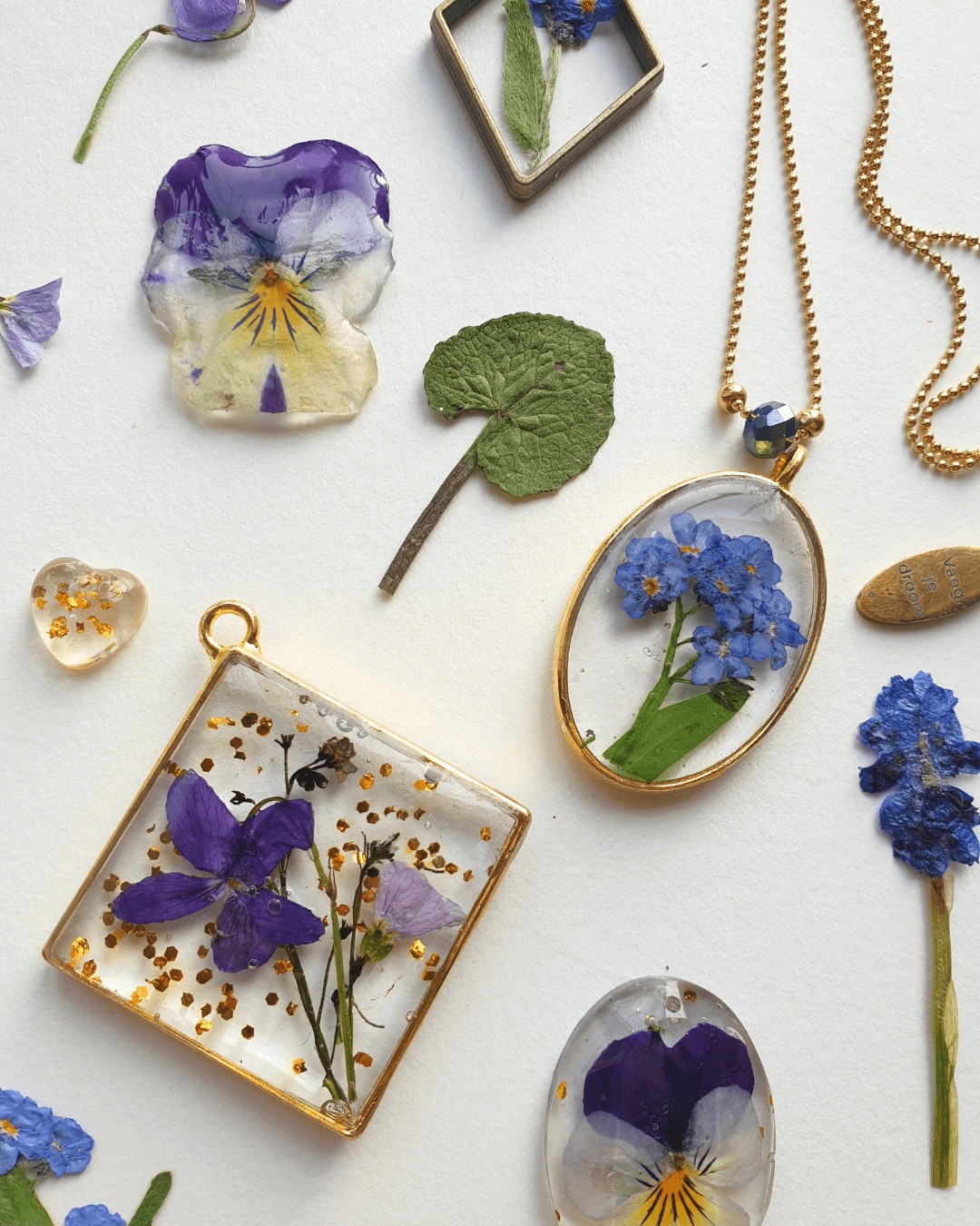 UV Resin/ Botanische hanger - Foto