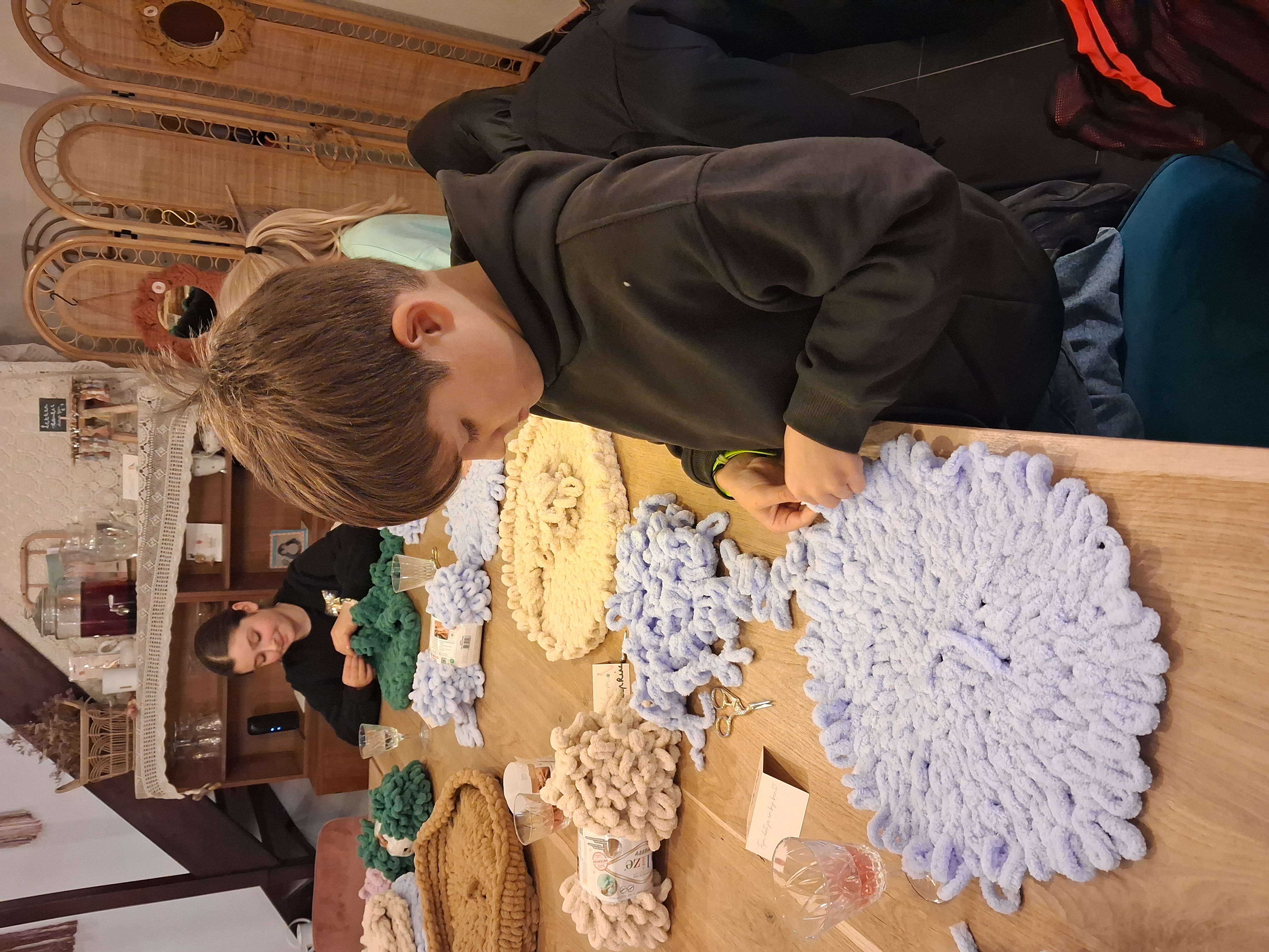 Handbreien voor kids - kattenmand - Foto