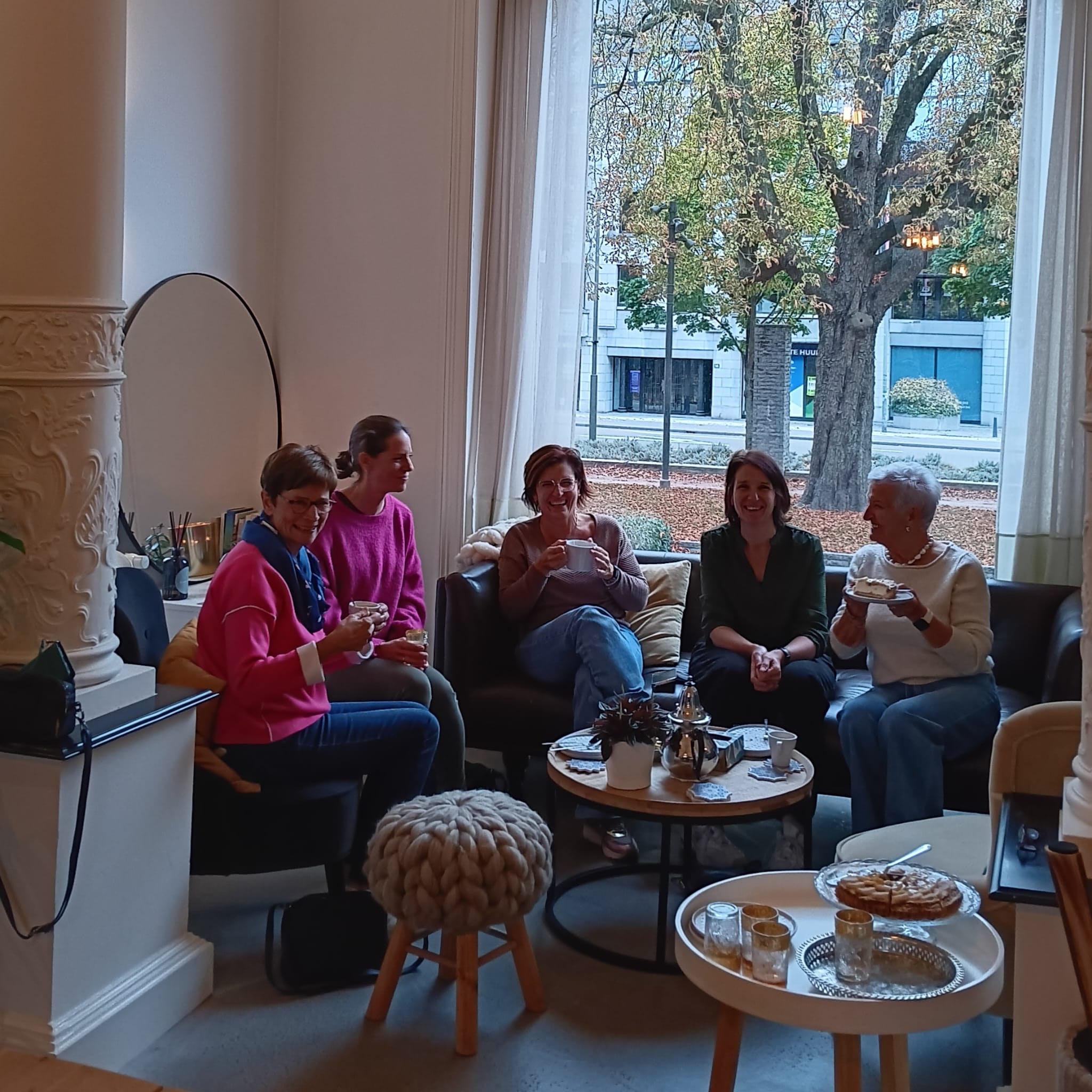 Workshop: Tafeldecoratie uit leder - Foto