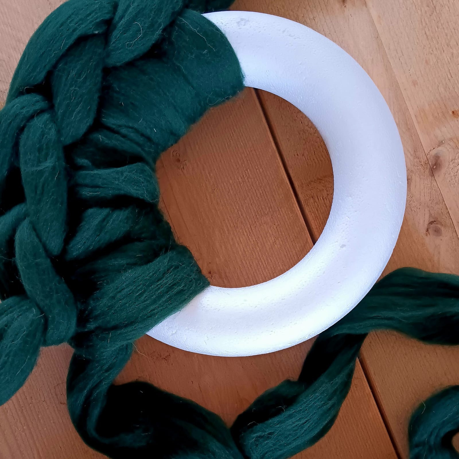 Workshop Kerstkrans van lontwol - Foto