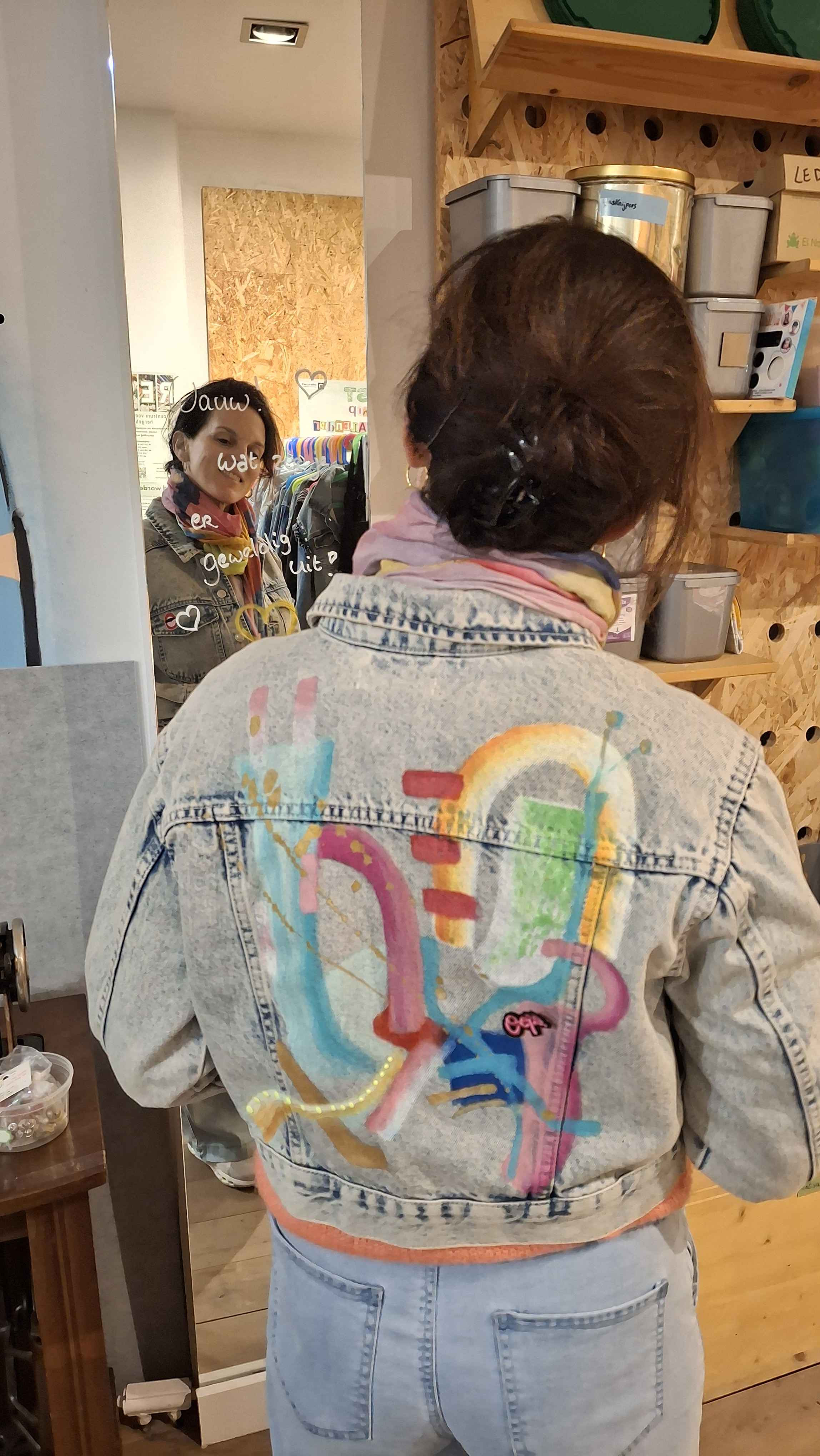 Jeansjasjes pimpen voor groepen - Foto