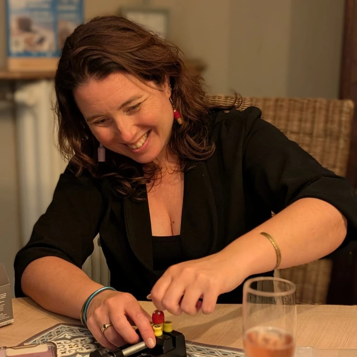 Spelletjes - oorbelletjes van houten RESTjes! - Foto