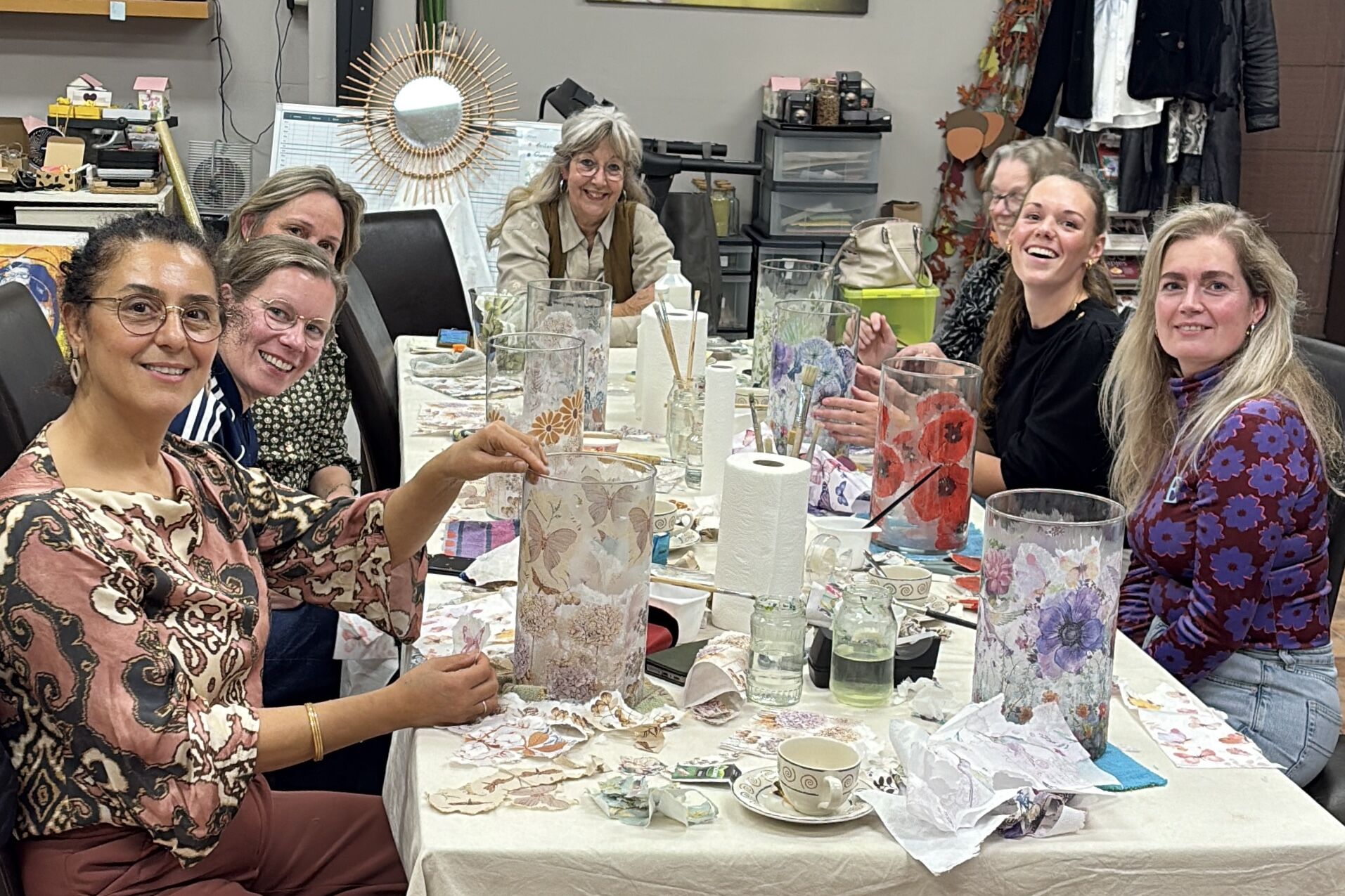 Decoupage glazen vaas of lamp - Foto