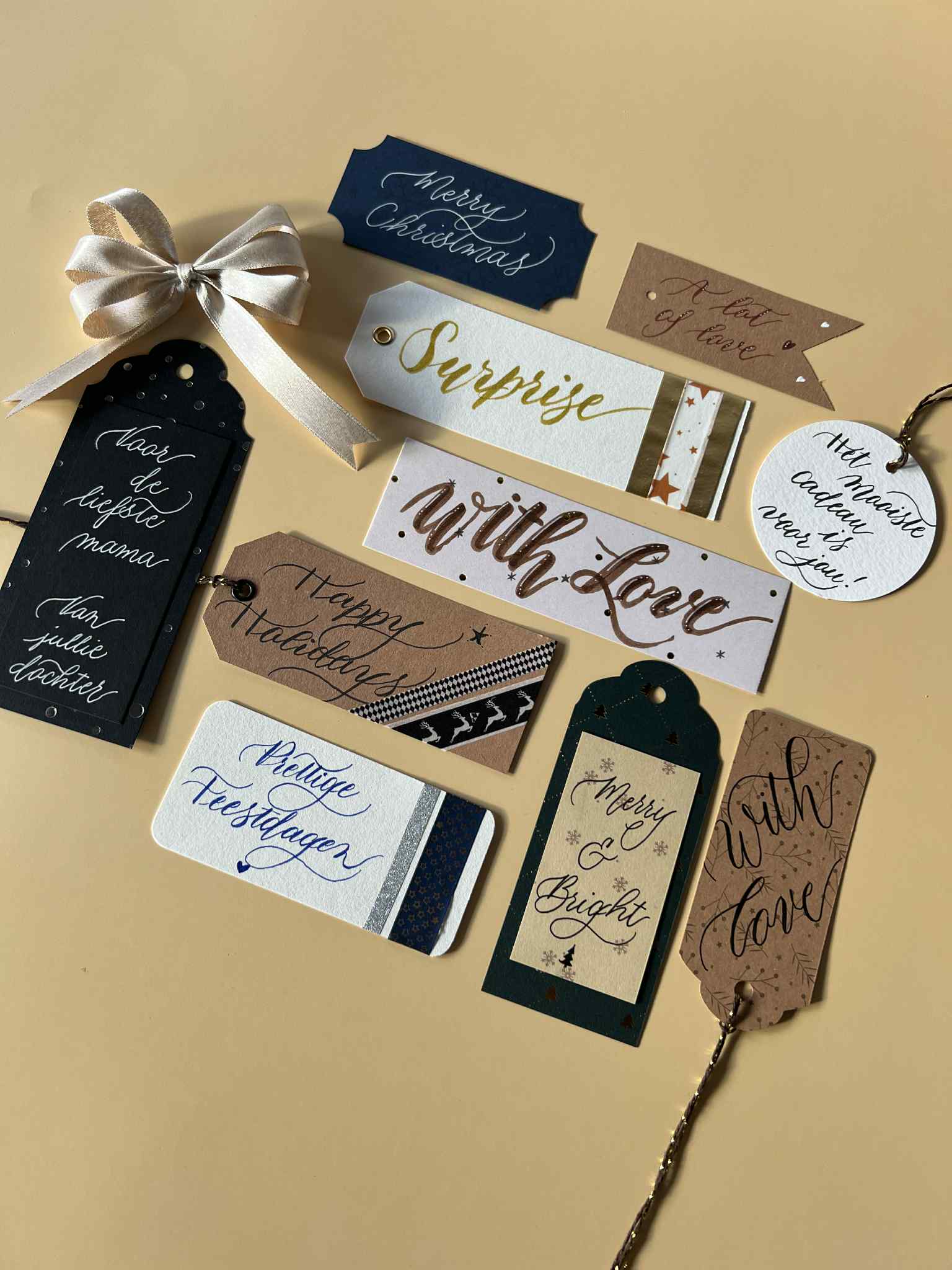 Workshop handletteren basis en maak jouw eigen cadeaulabels! - Foto