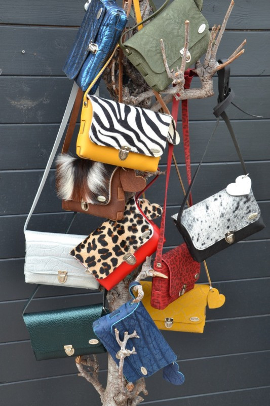 Workshop: Maak je eigen leren tasje privé groep - Foto