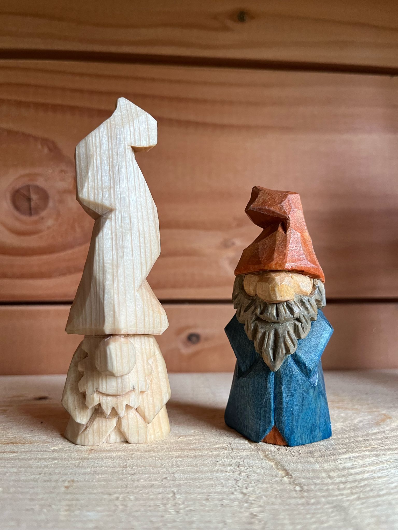 Kabouter snijden in hout