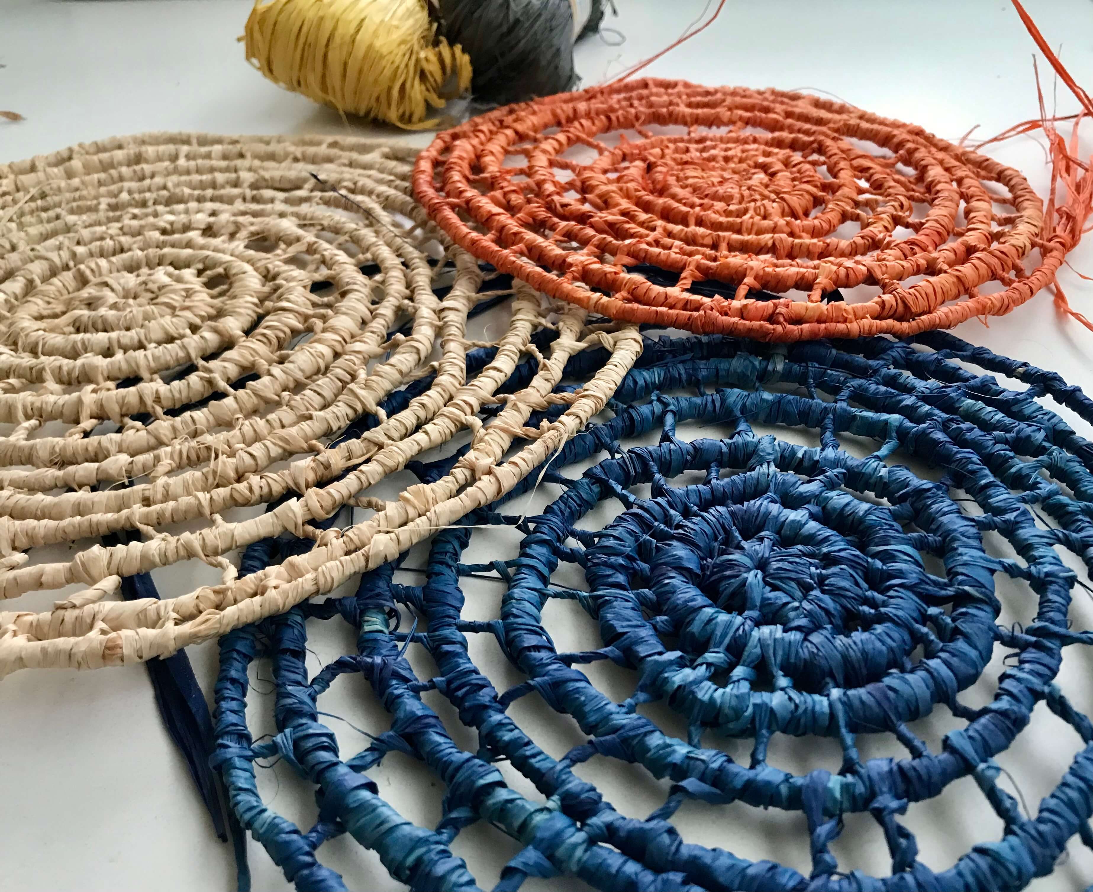 Weven Rafia Circle Art - Foto