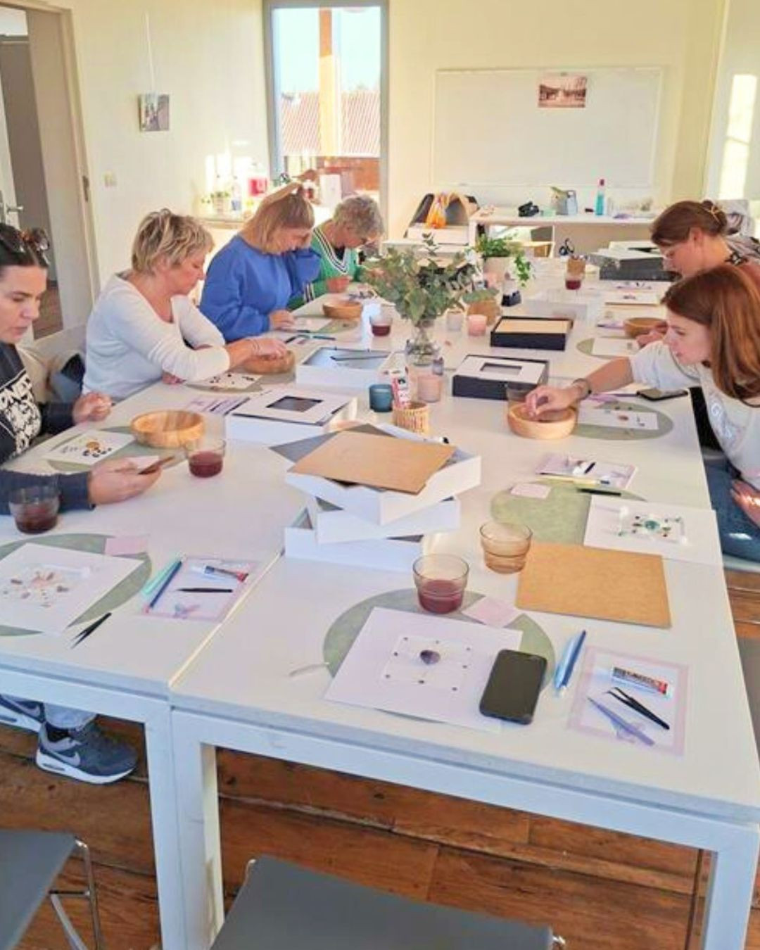 ✨ Nieuwe Workshop ✨  Maak je eigen Kristalframe - Basic Edition - Foto