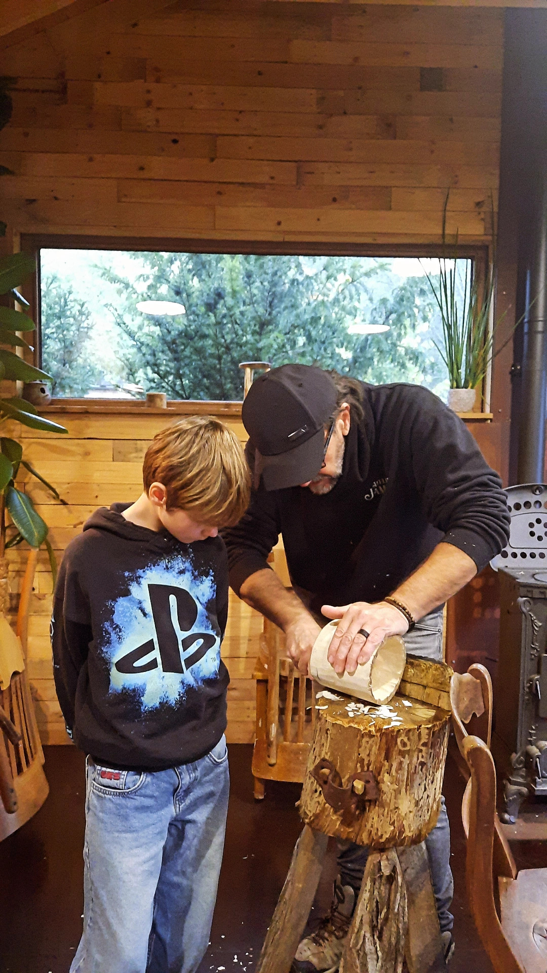 Creatieve Ouder-Kind workshop houtbewerking - Foto