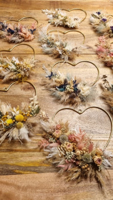 Valentijnsworkshop hart met droogbloemen