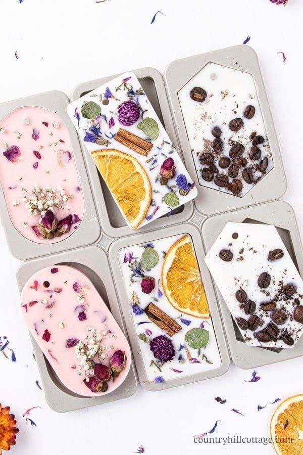 Workshop natuurlijke geurhangers met droogbloemen - Foto