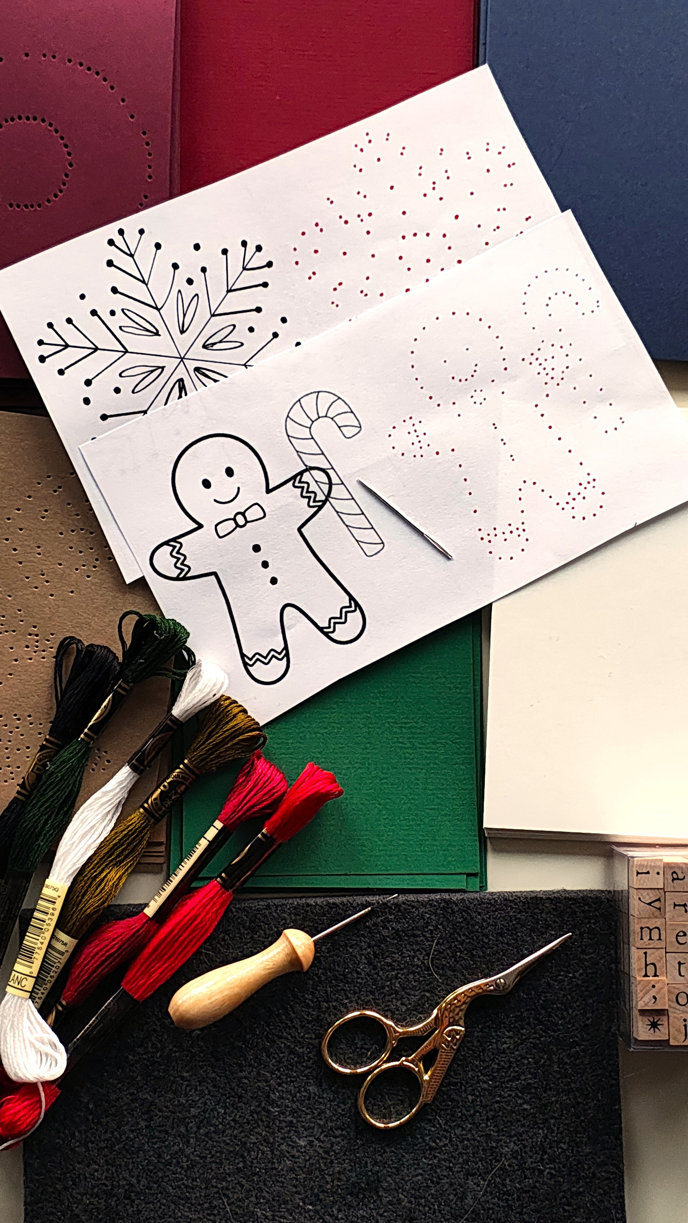 Borduur je eigen Kerst -of Nieuwjaarkaartjes: warm & handgemaakt 🎄 - Foto