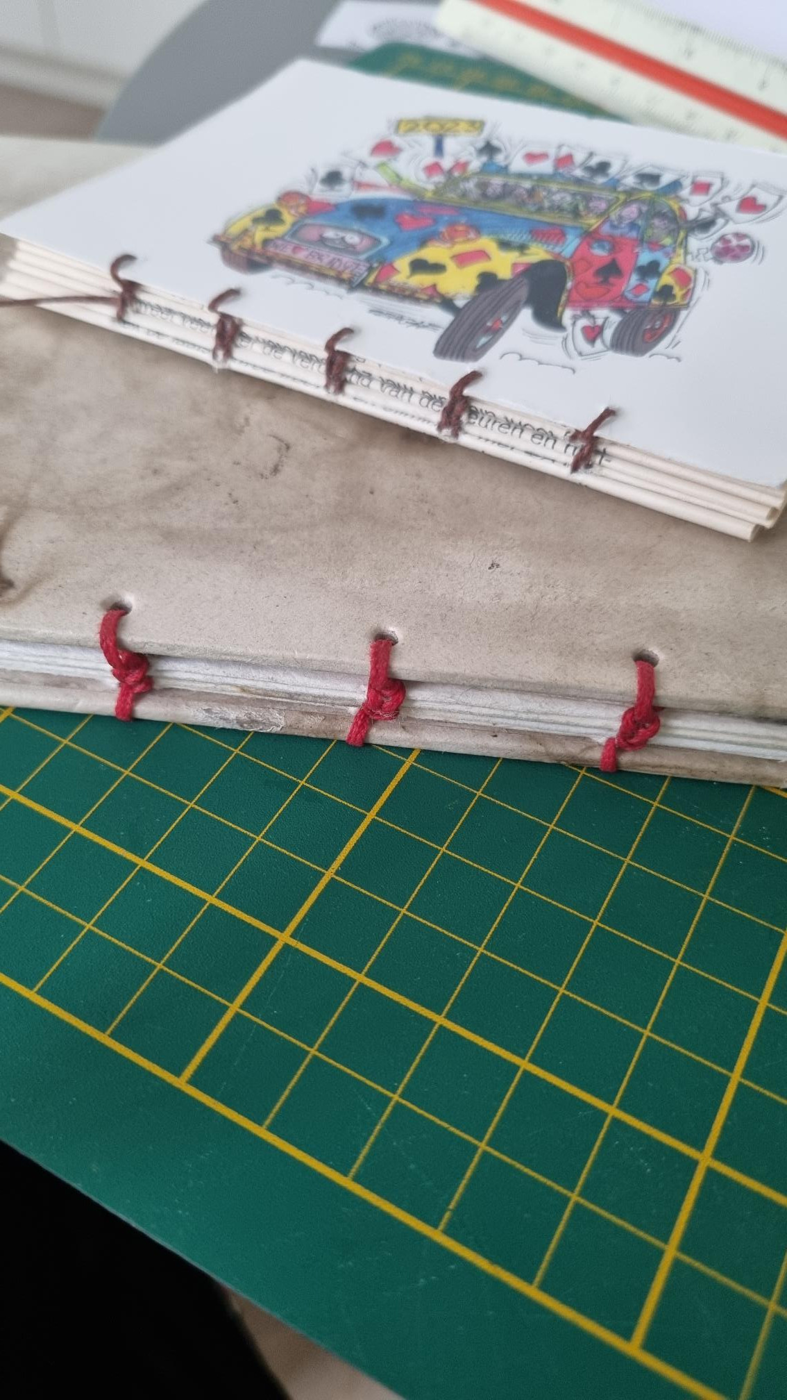 Boekbinden voor beginners maak je eigen diarybook - Foto